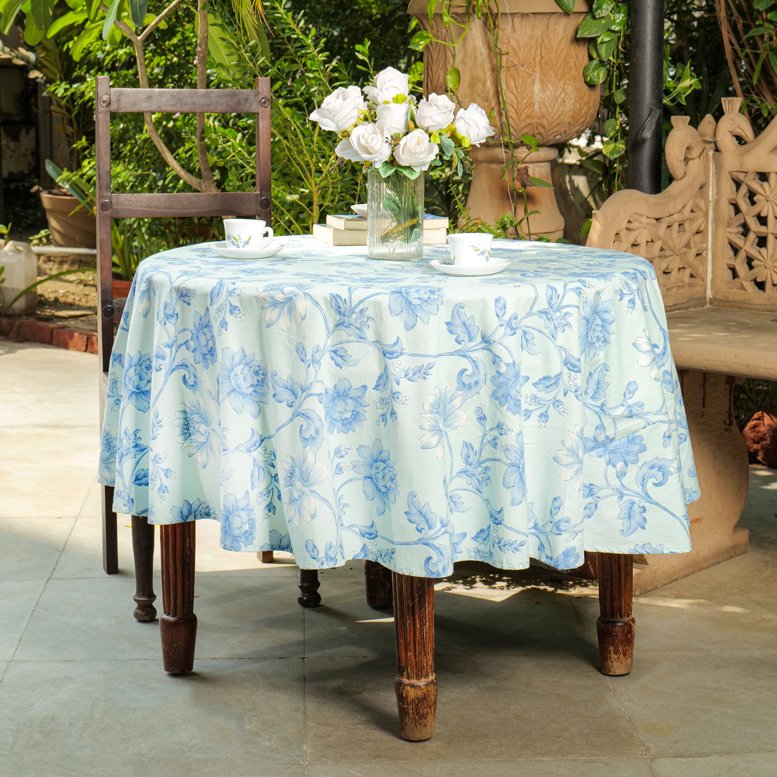 Rosehip Tablecloth - Blue