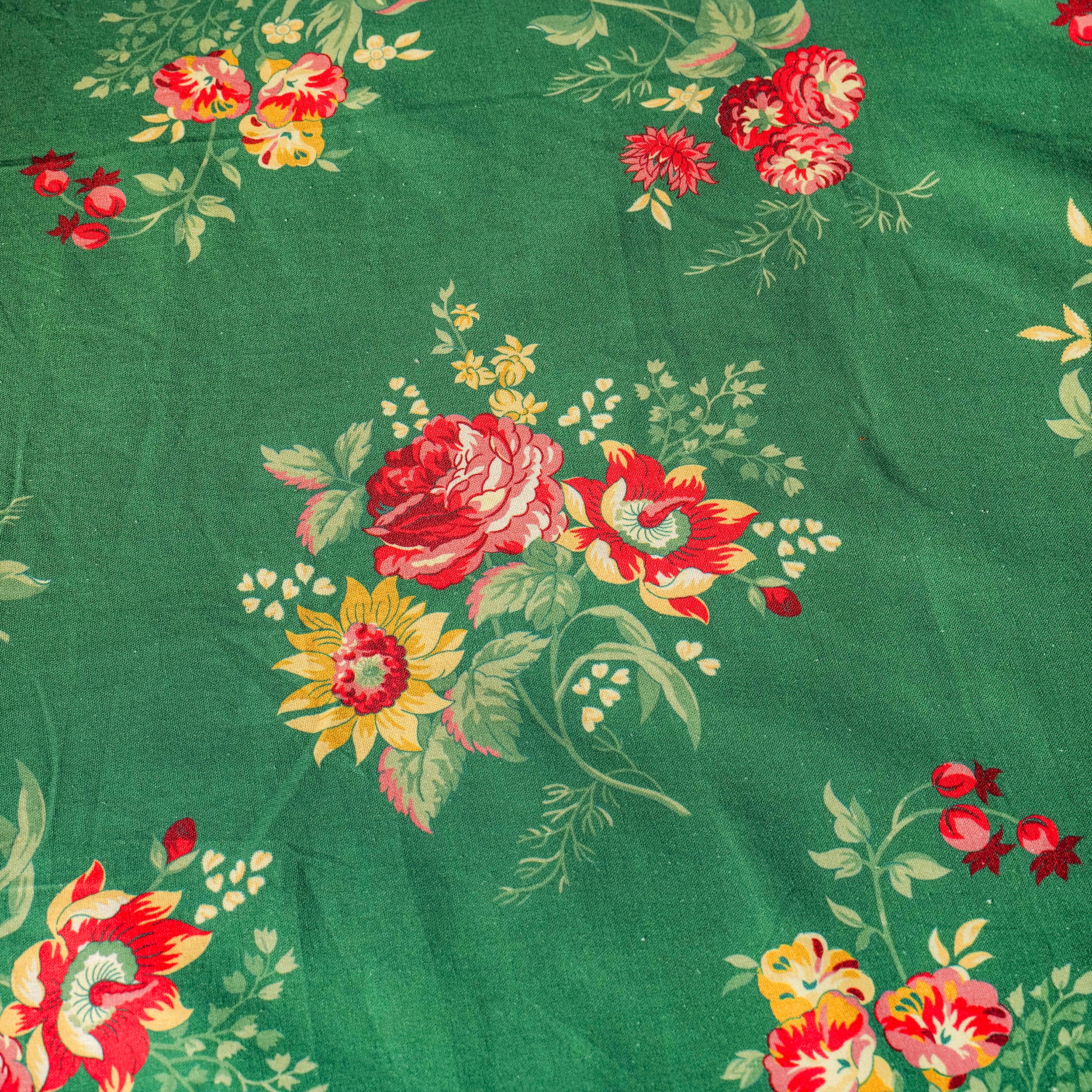 Russian Chintz Tablecloth - Green