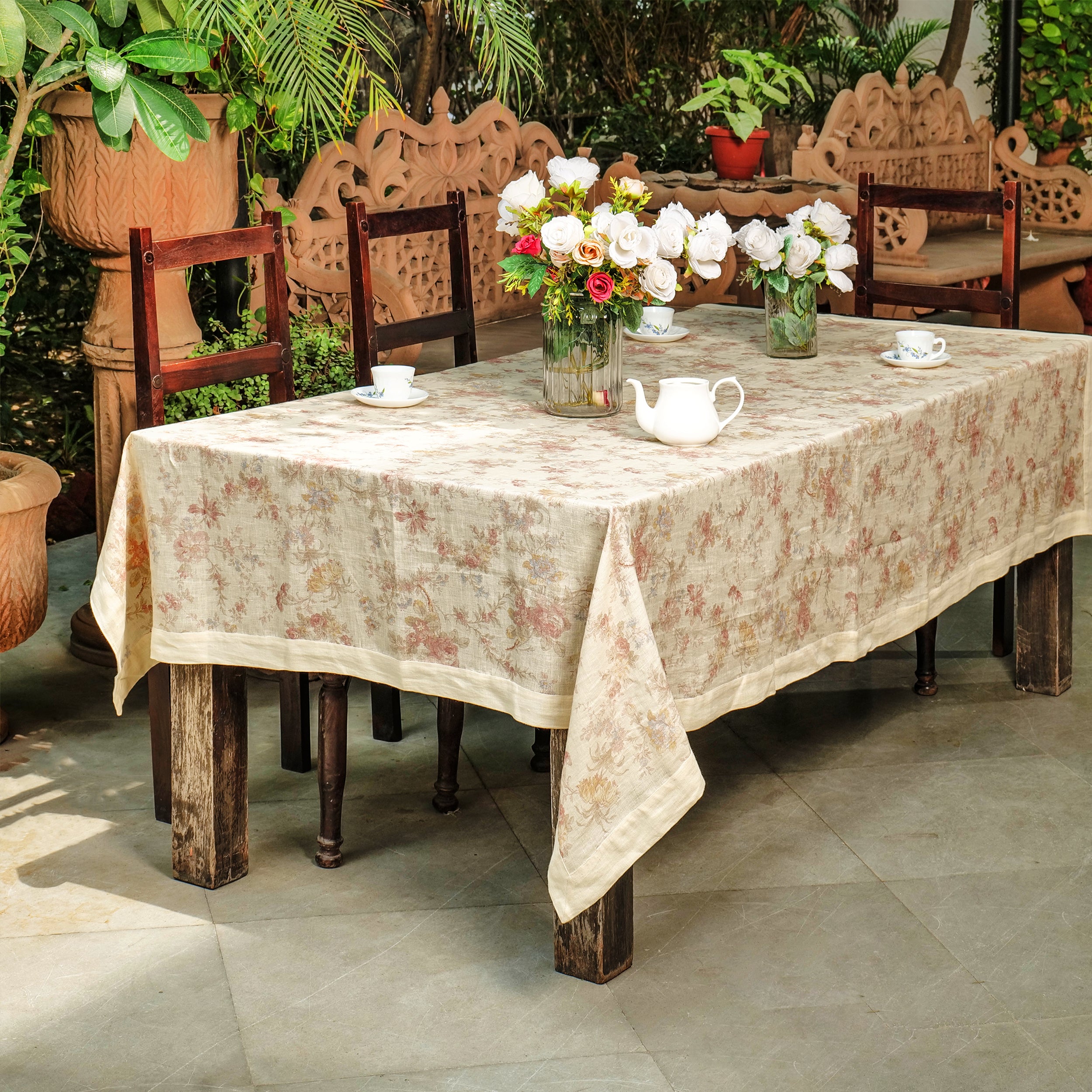 Conservatory Tablecloth - Ivory