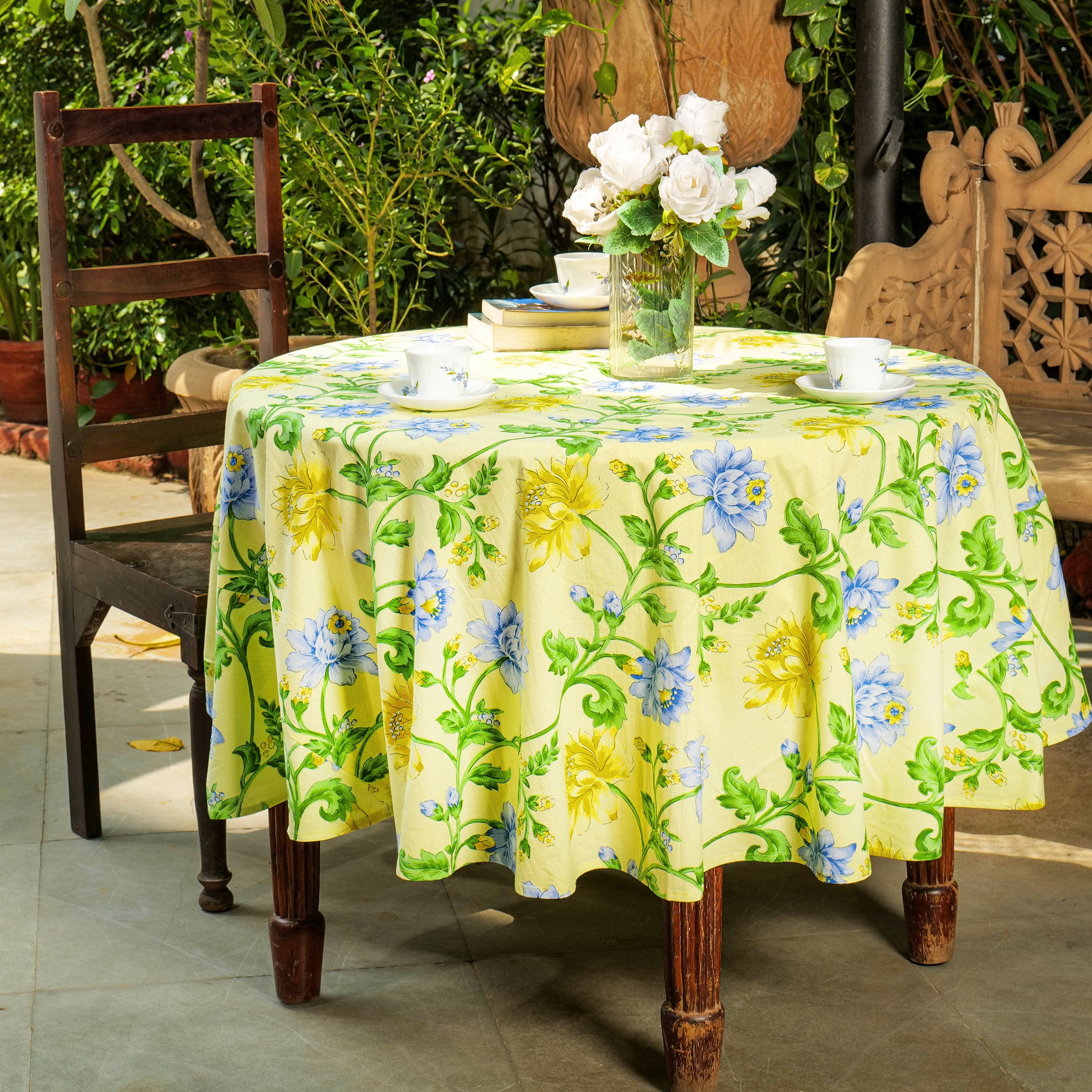 Rosehip Tablecloth - Yellow