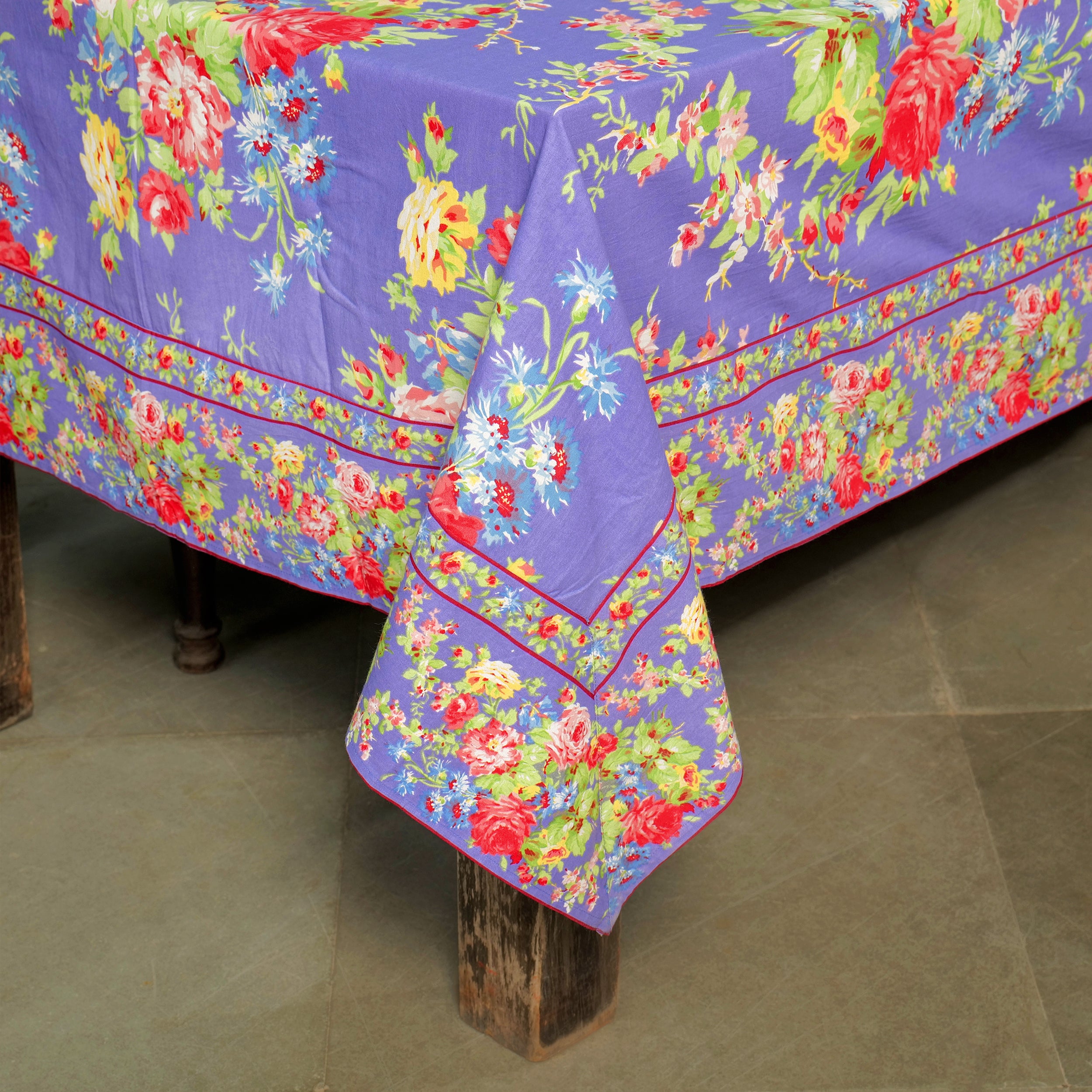 Cottage Rose Tablecloth - Lavender