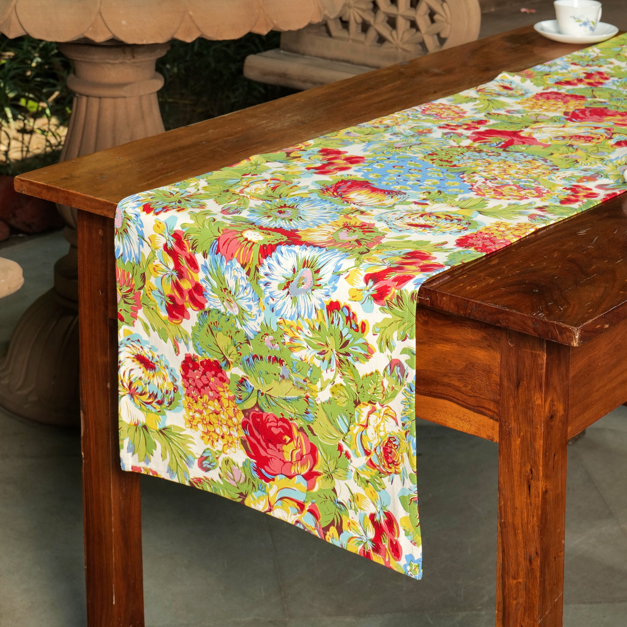 Spring Gathering Runner - Multi