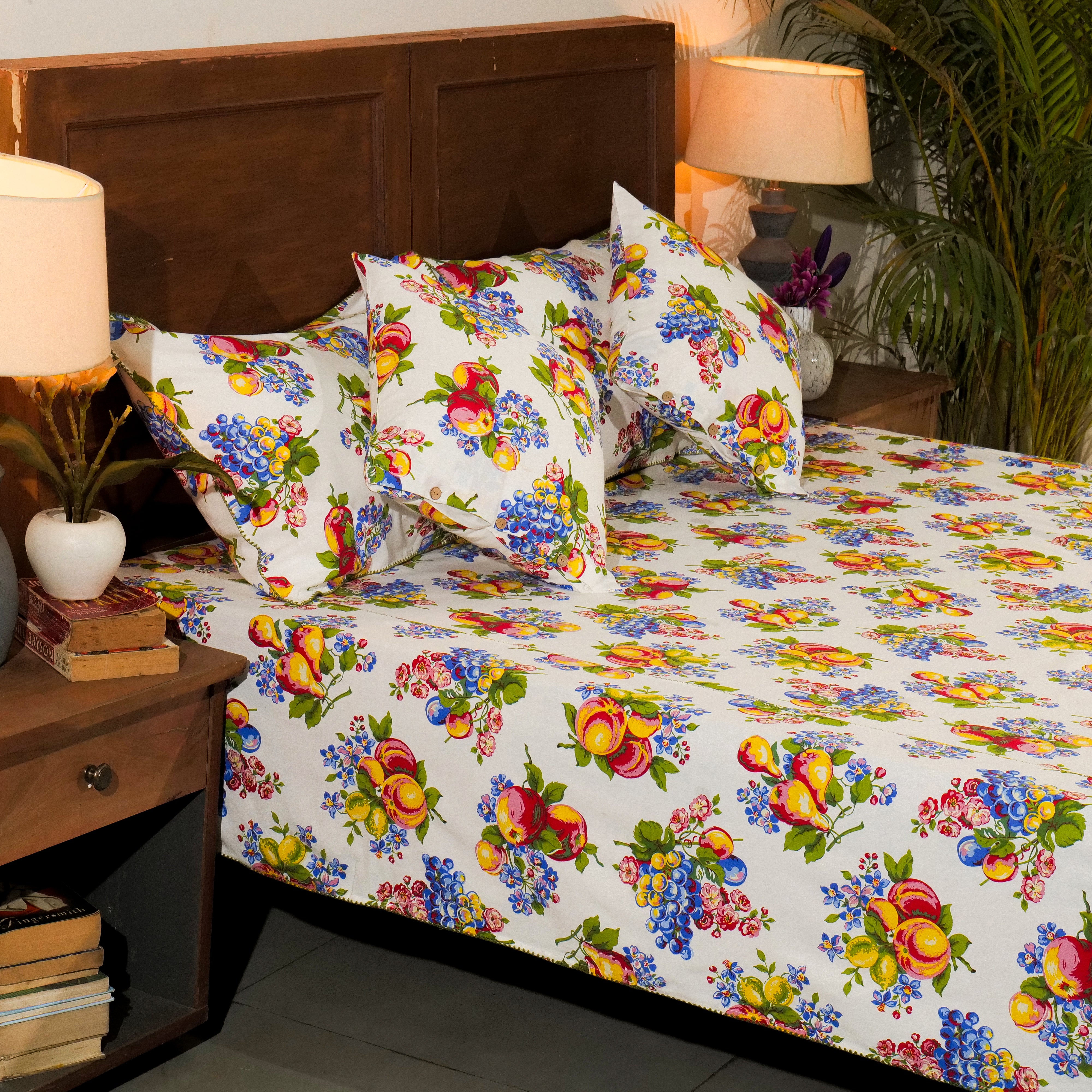 Fruit Basket Bed Cover – White