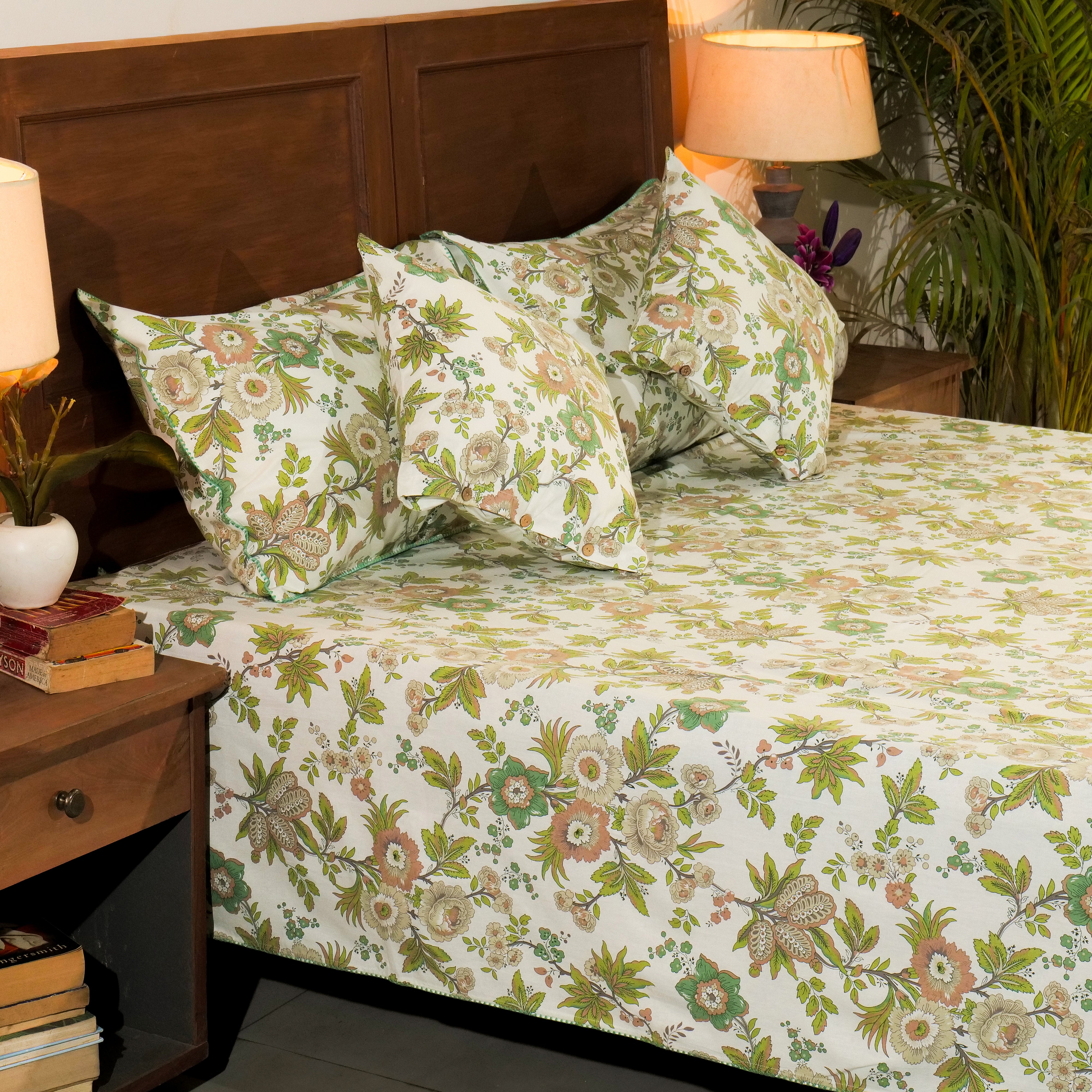 Augustine Bed Cover – Ivory