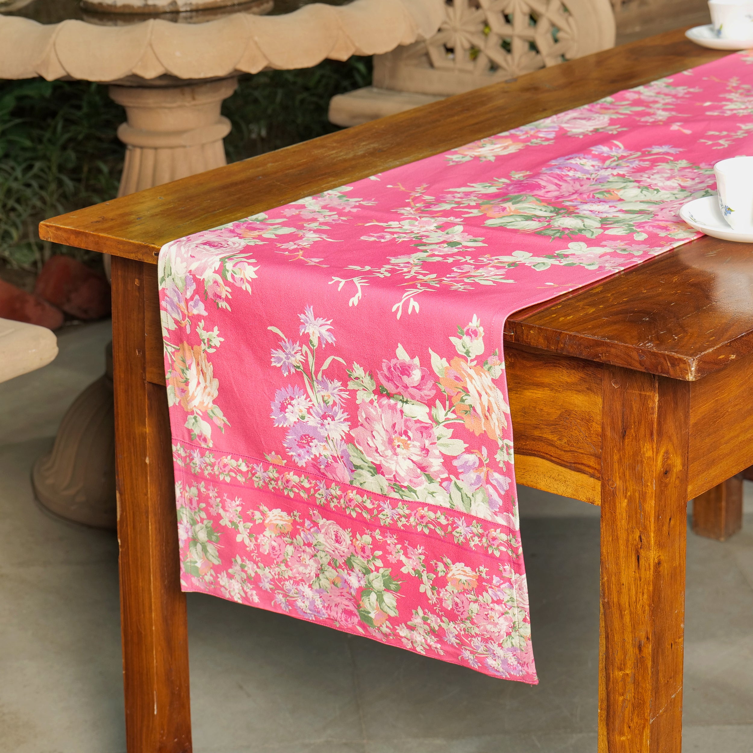 Cottage Rose Runner - Pink