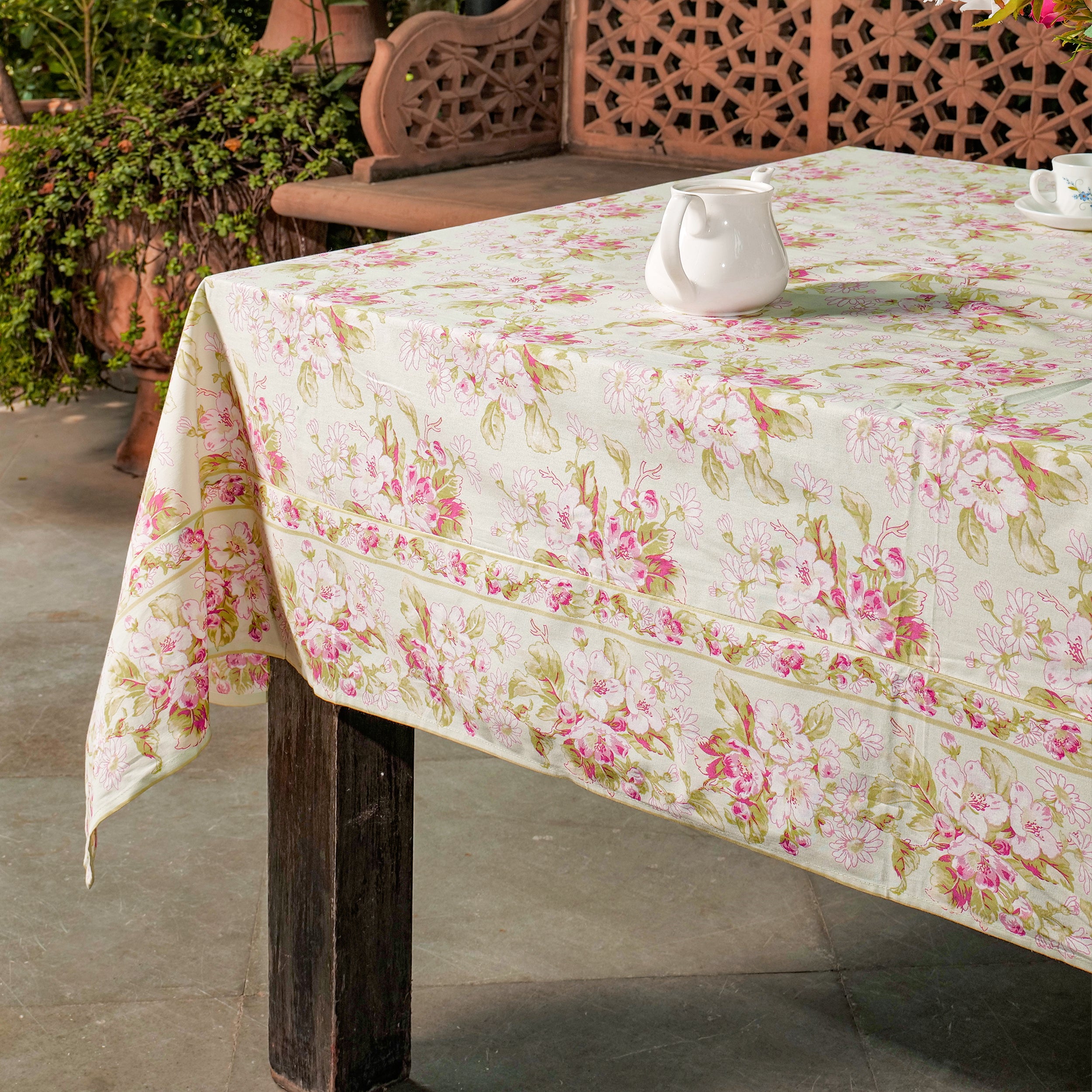 Apple Blossom Tablecloth - Green