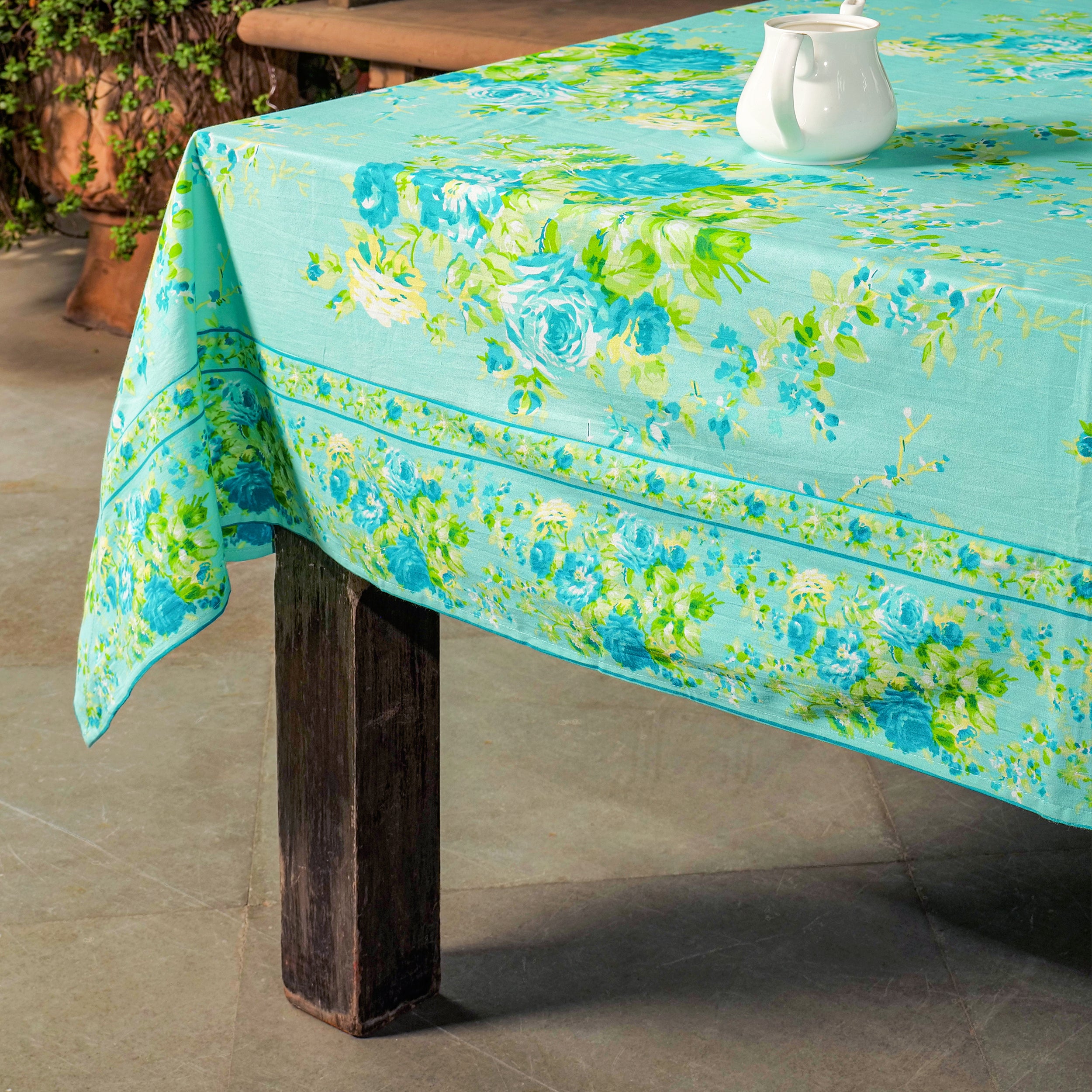Cottage Rose Tablecloth - Tuqr