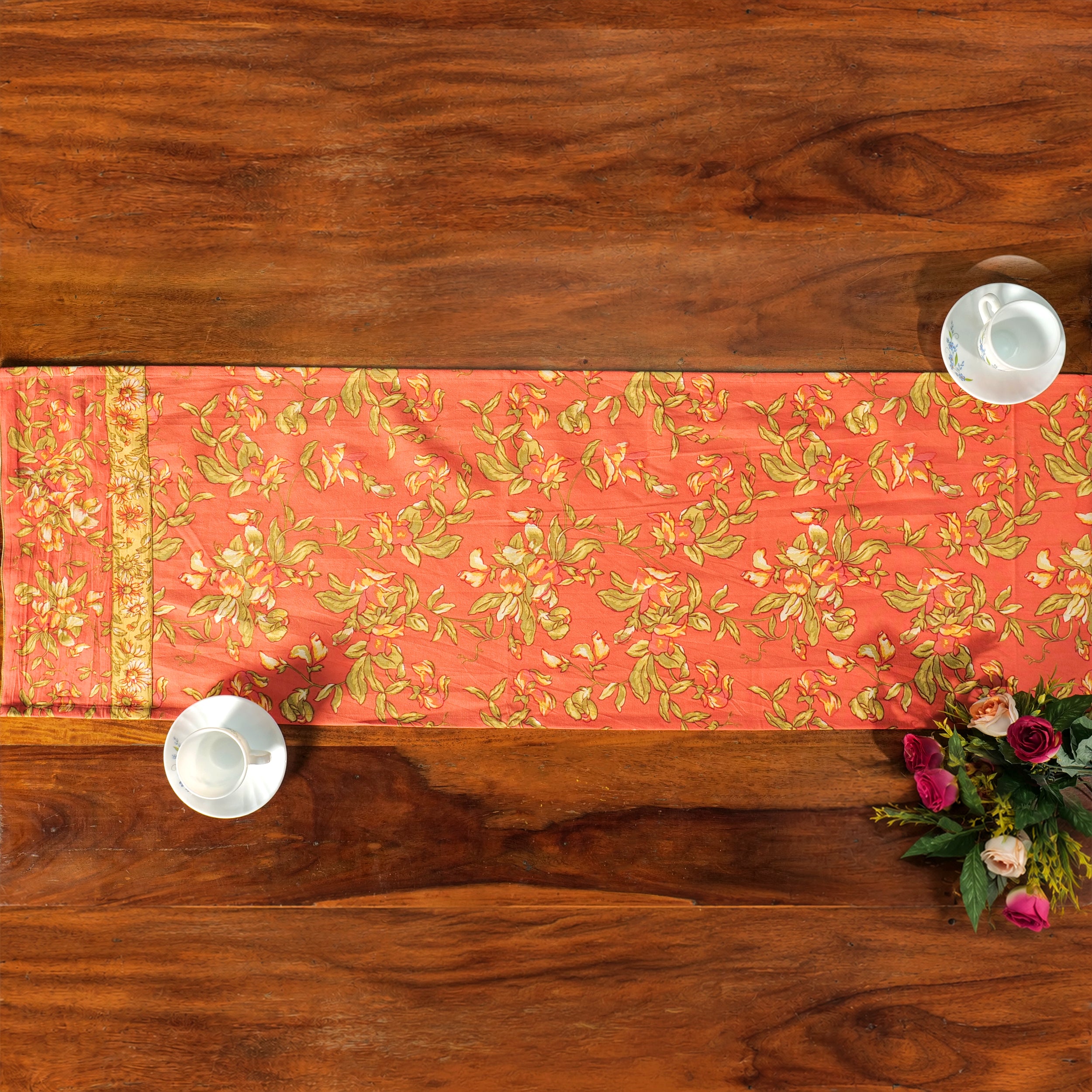 Sweet Pea Runner – Coral