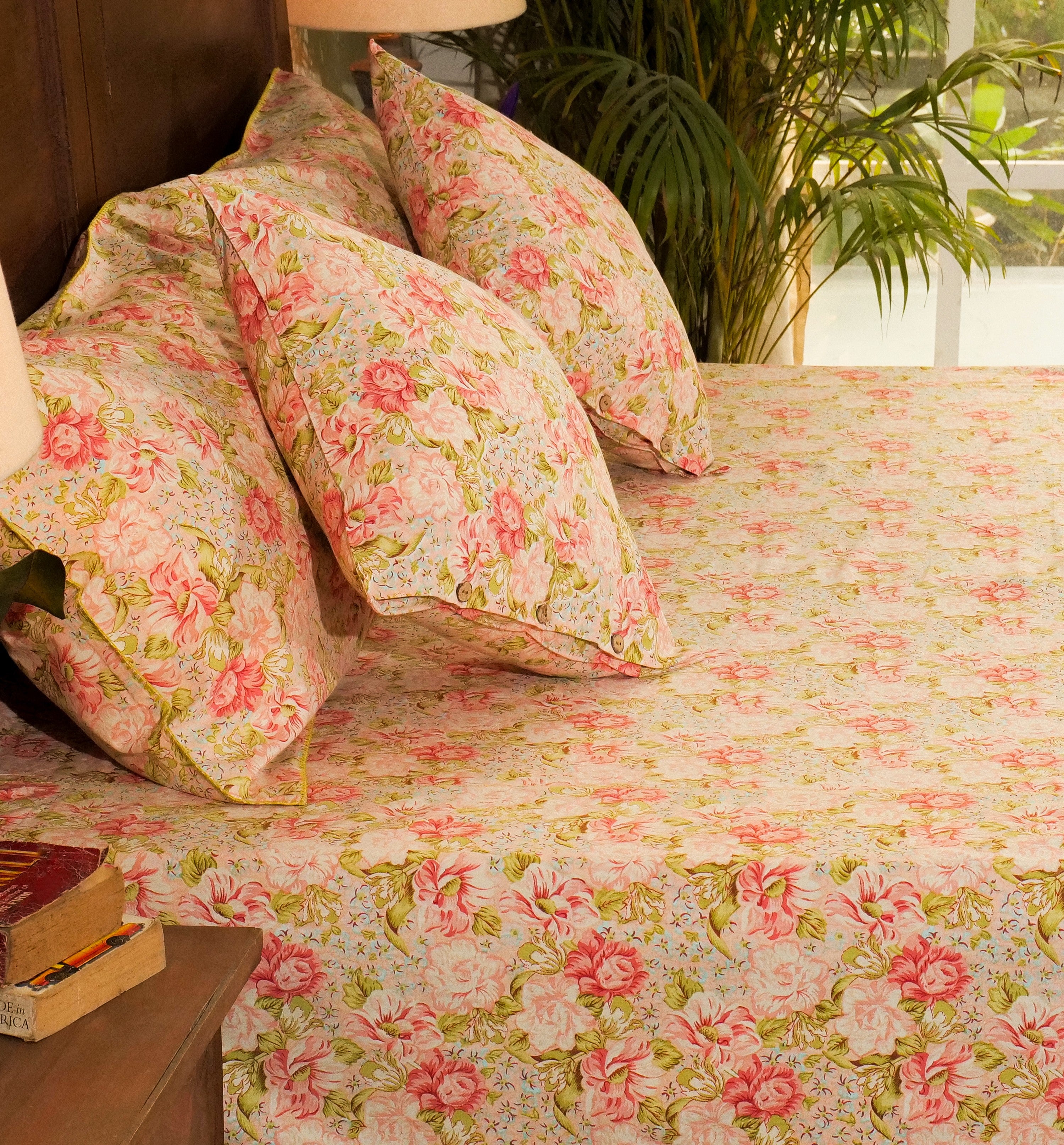 Occasion Bed Cover – Blush