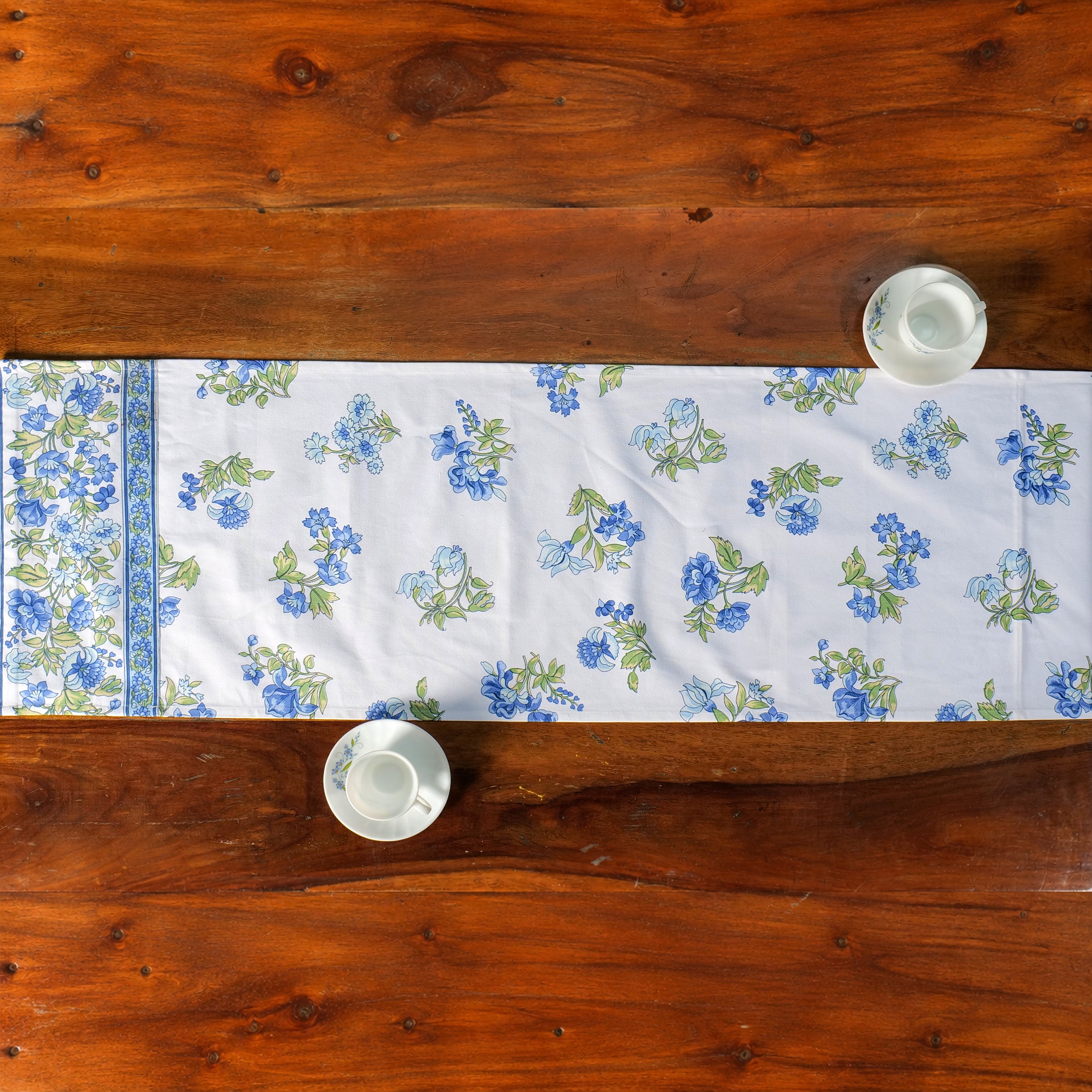 Pushkar Runner - White