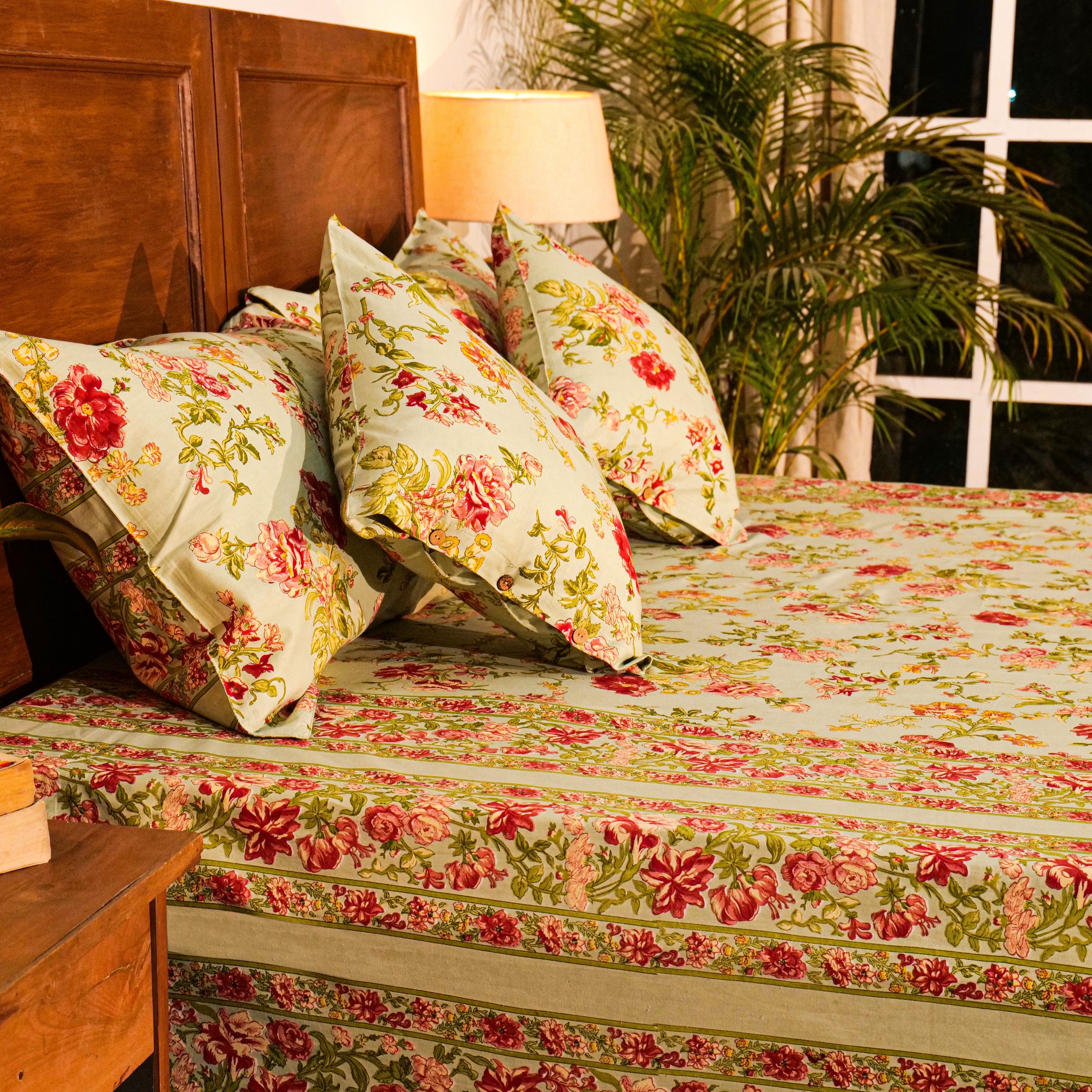 Milene Bed Cover – Sage