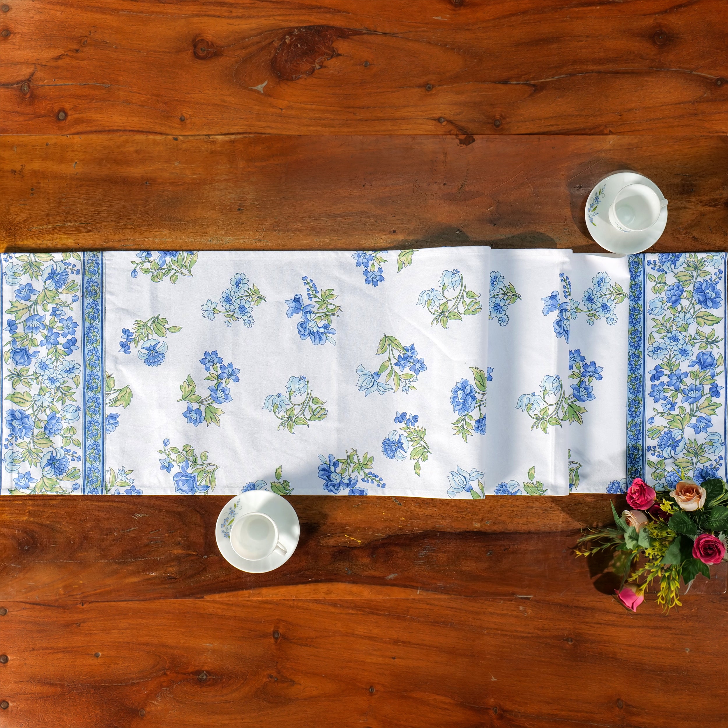 Pushkar Runner - White