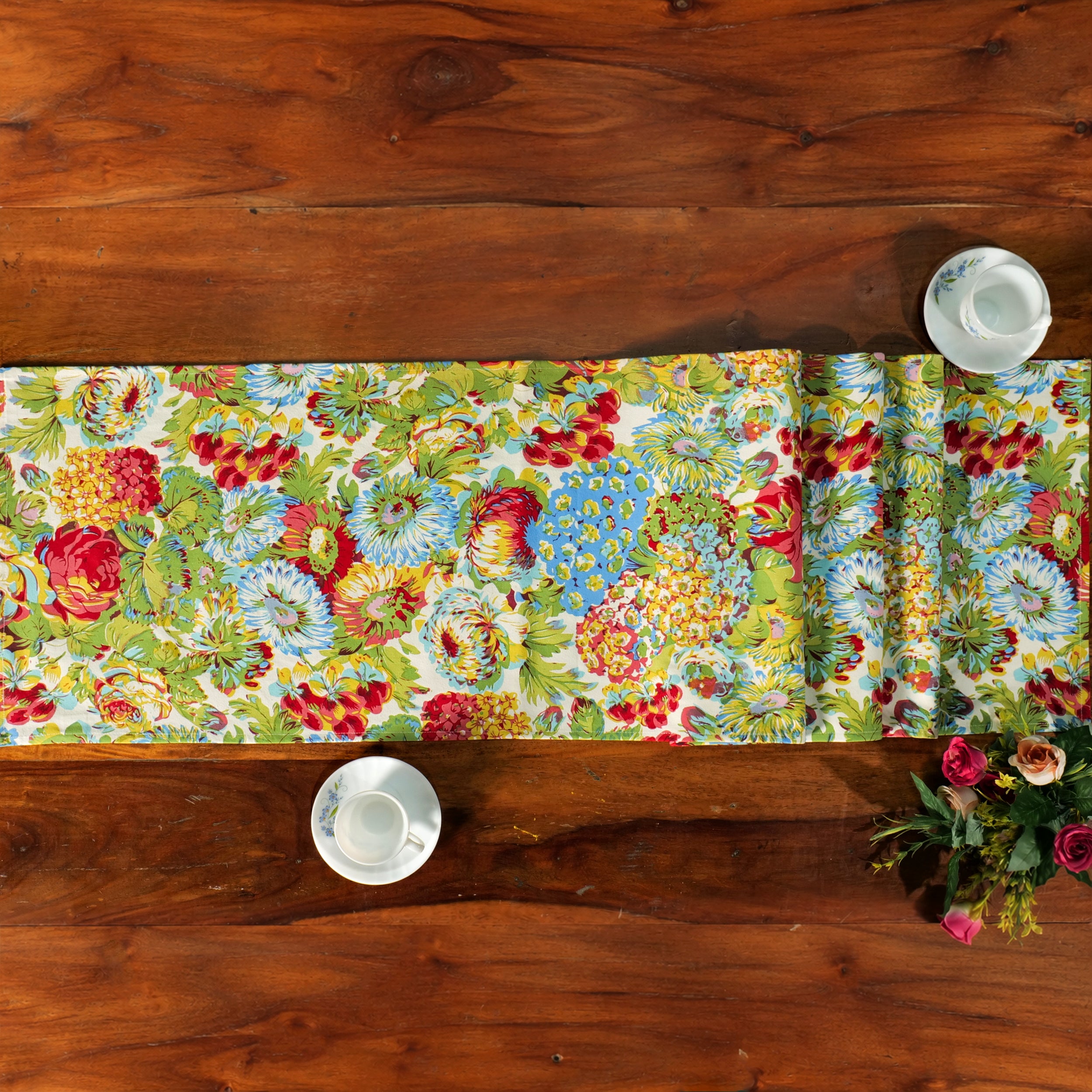 Spring Gathering Runner - Multi