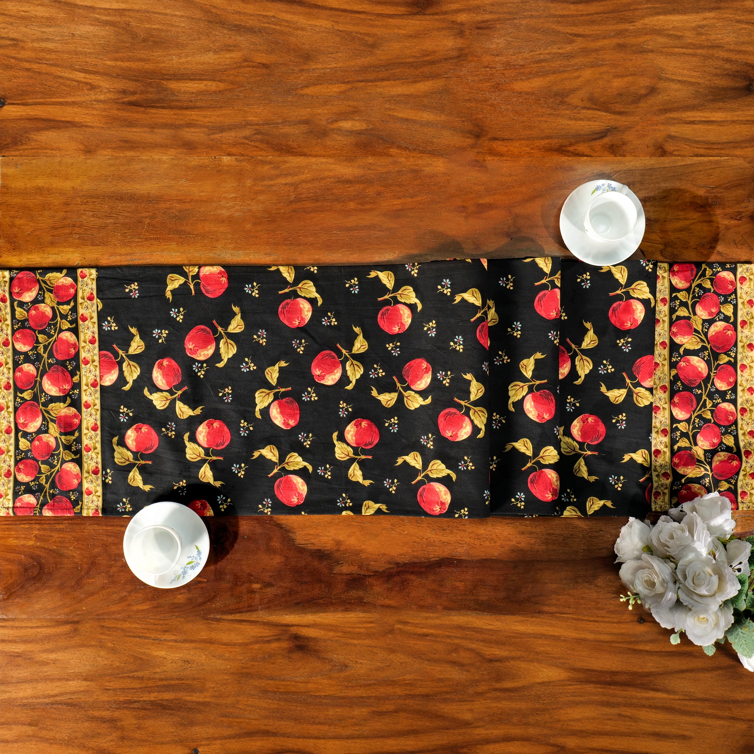 Apple Runner – Black