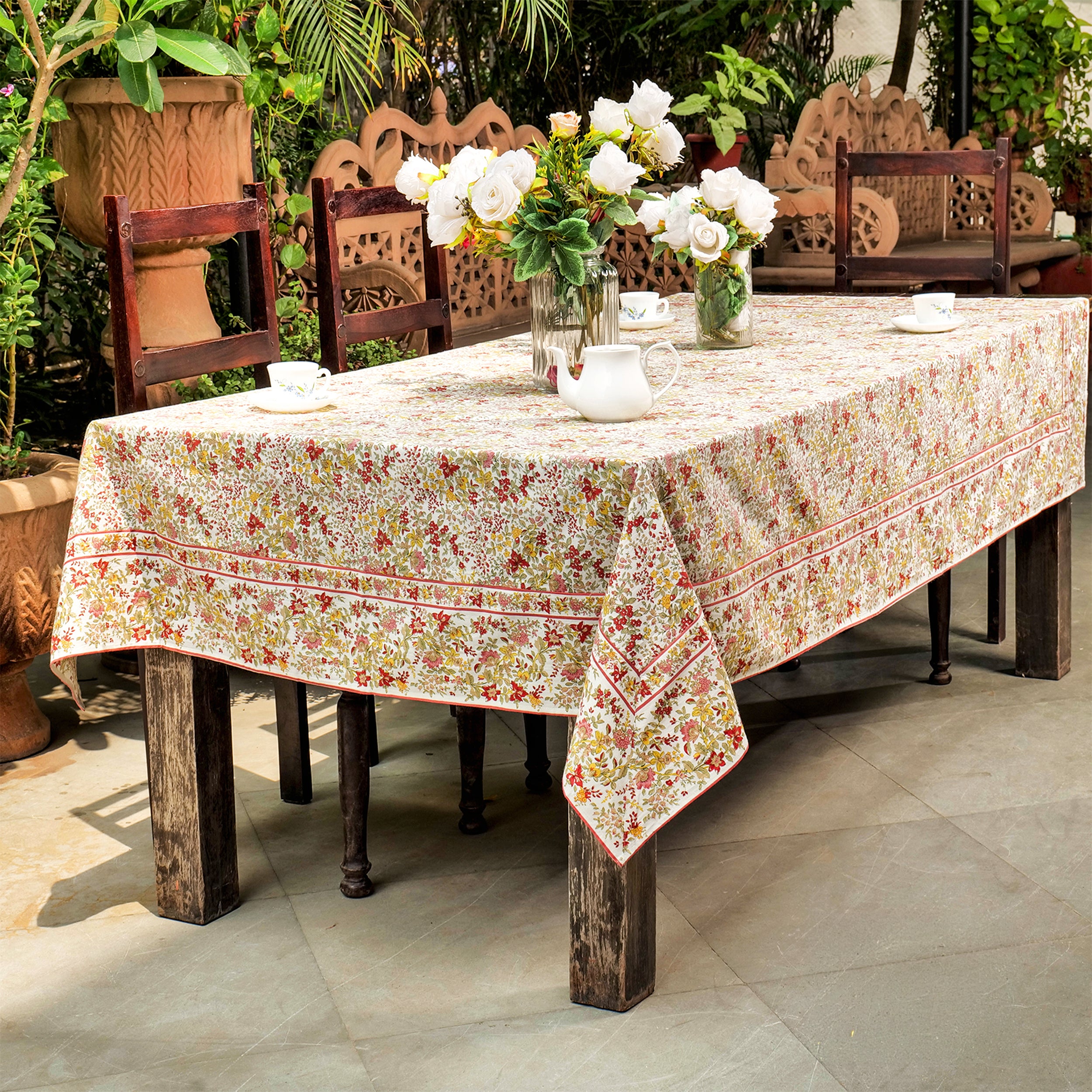 Penelope Tablecloth - Ivory