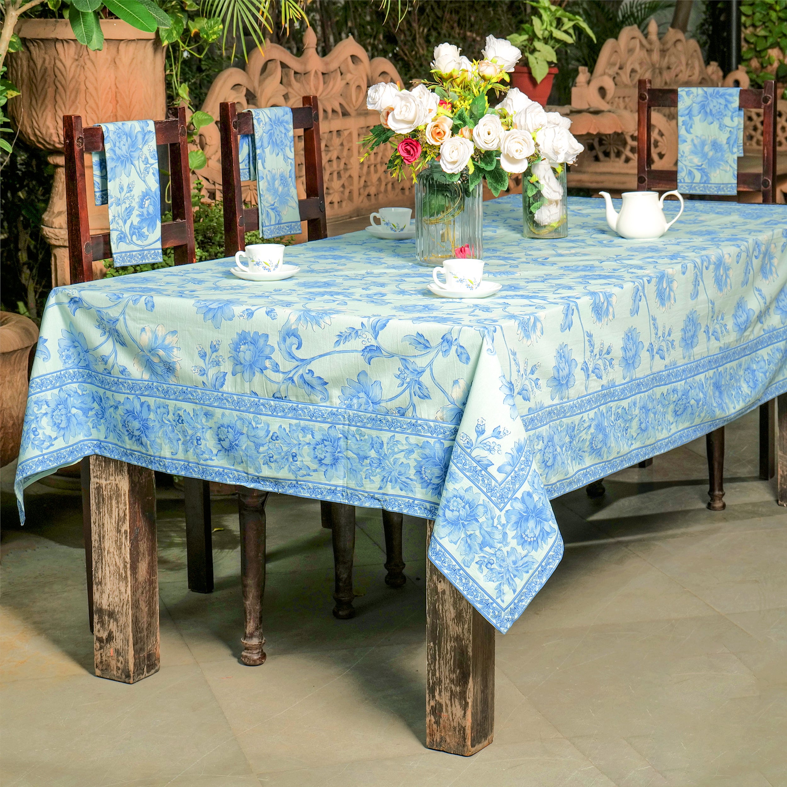 Rosehip Tablecloth - Blue