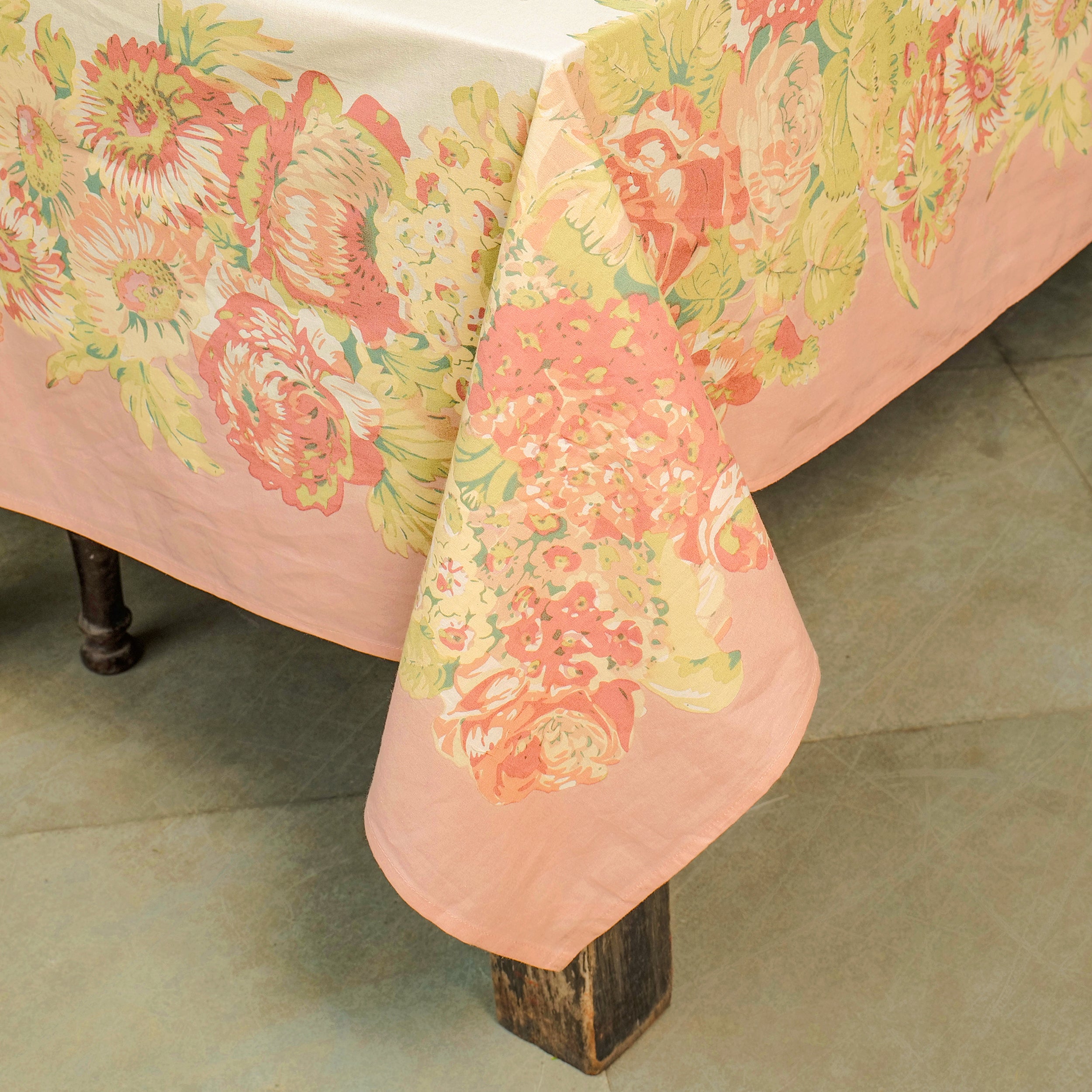 Spring Gathering Tablecloth -Sorbet