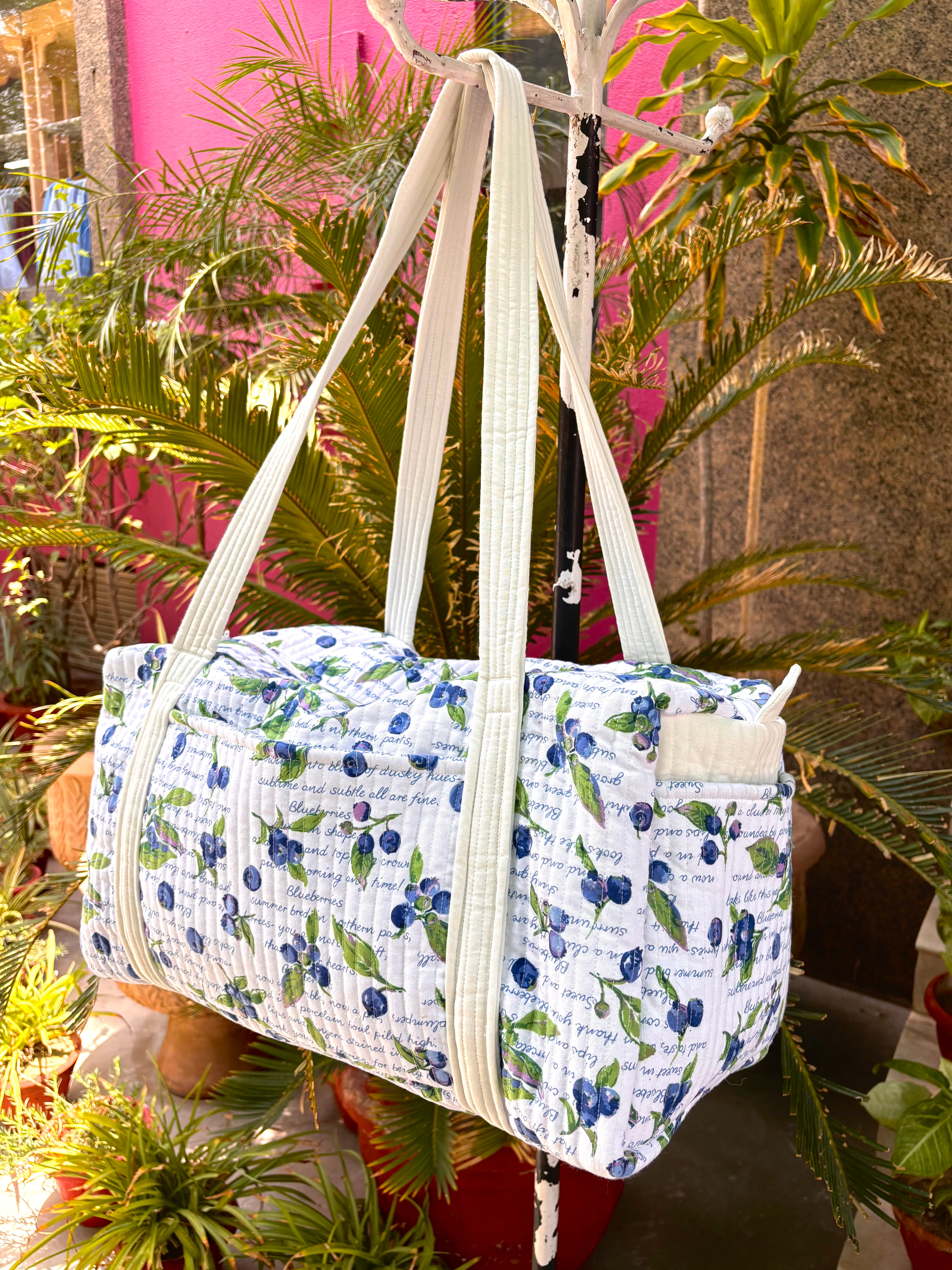 Blueberry Duffle Bag – White