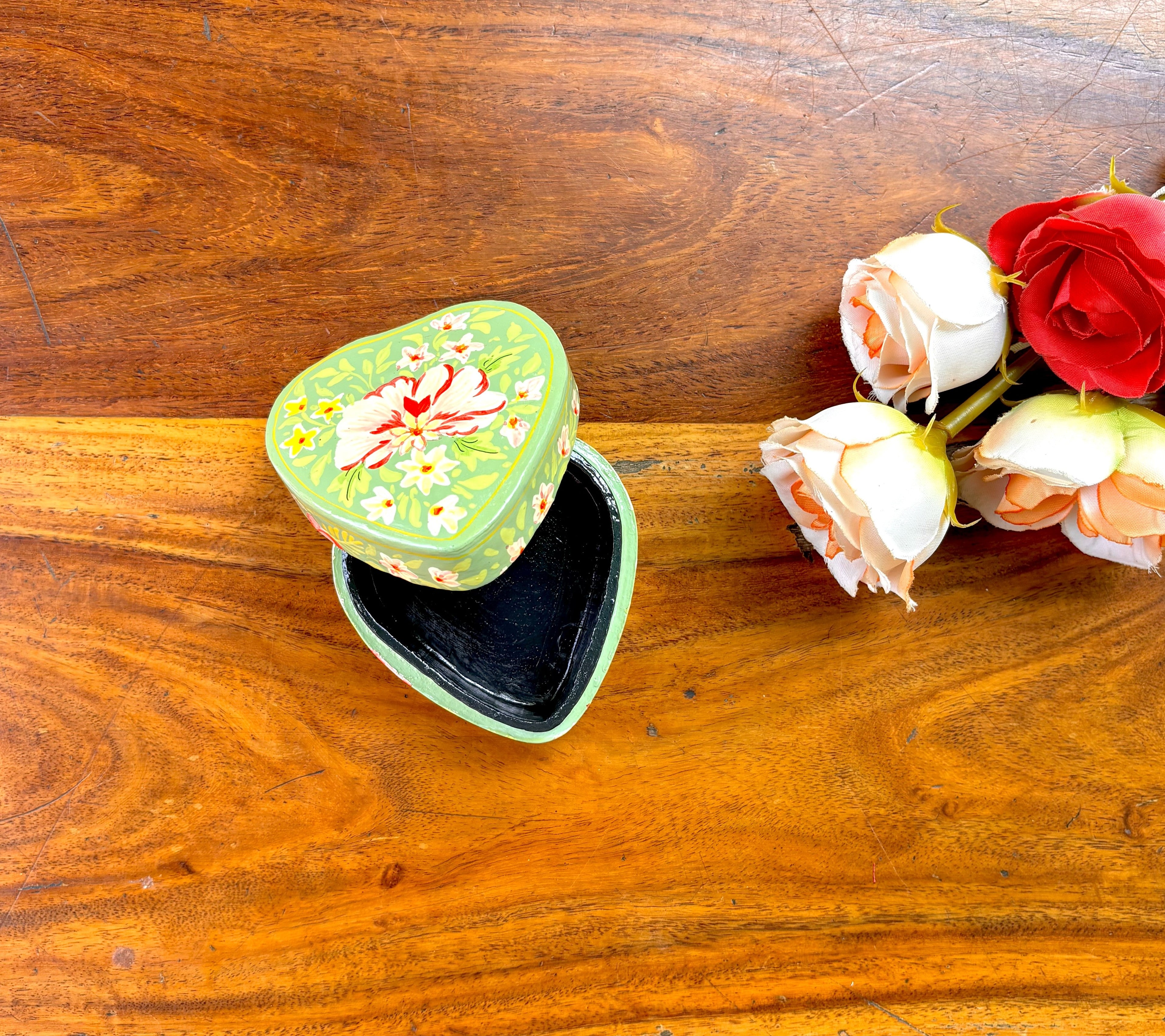 Charming Heart Box - Jade
