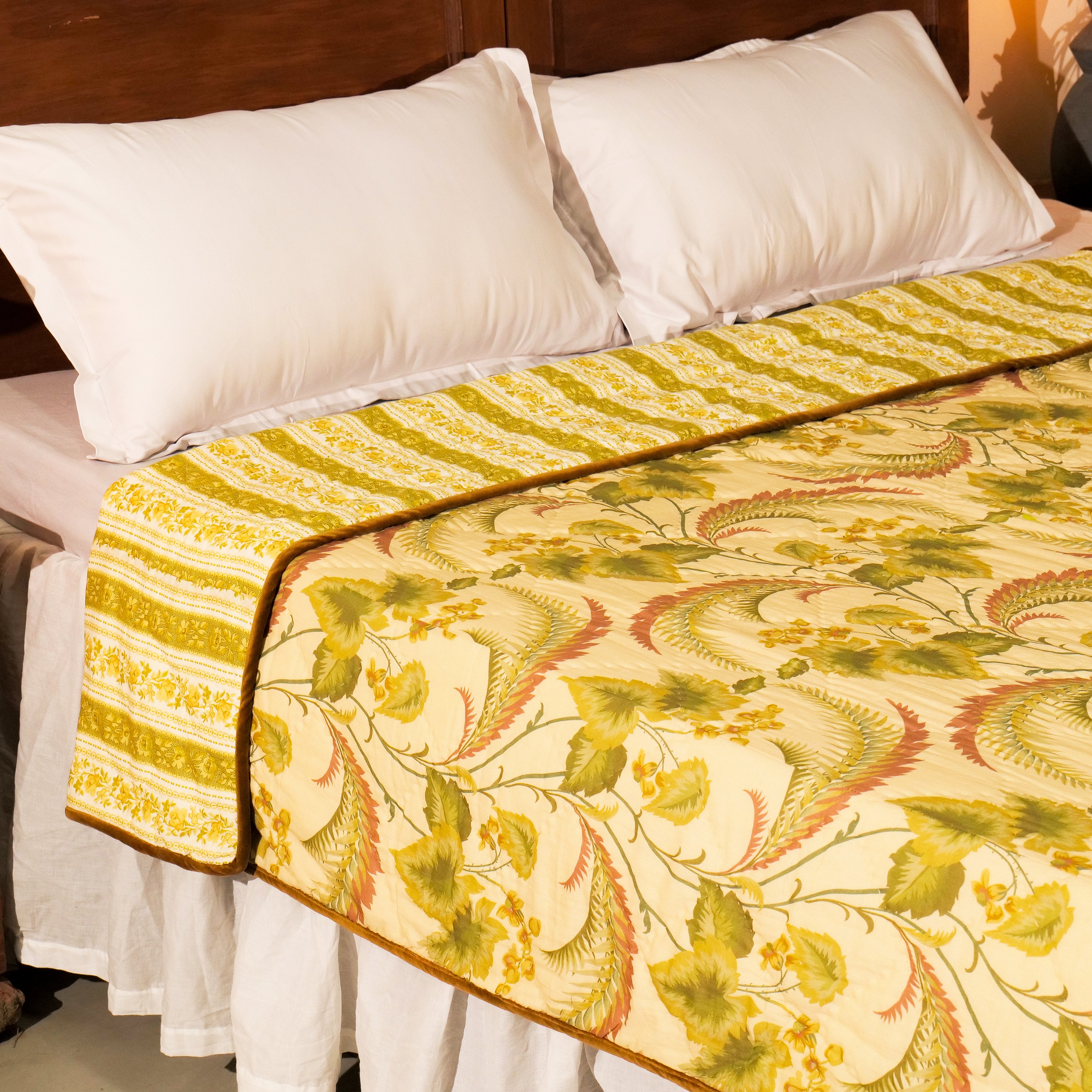 Deco Blossom Single Quilt – Antique