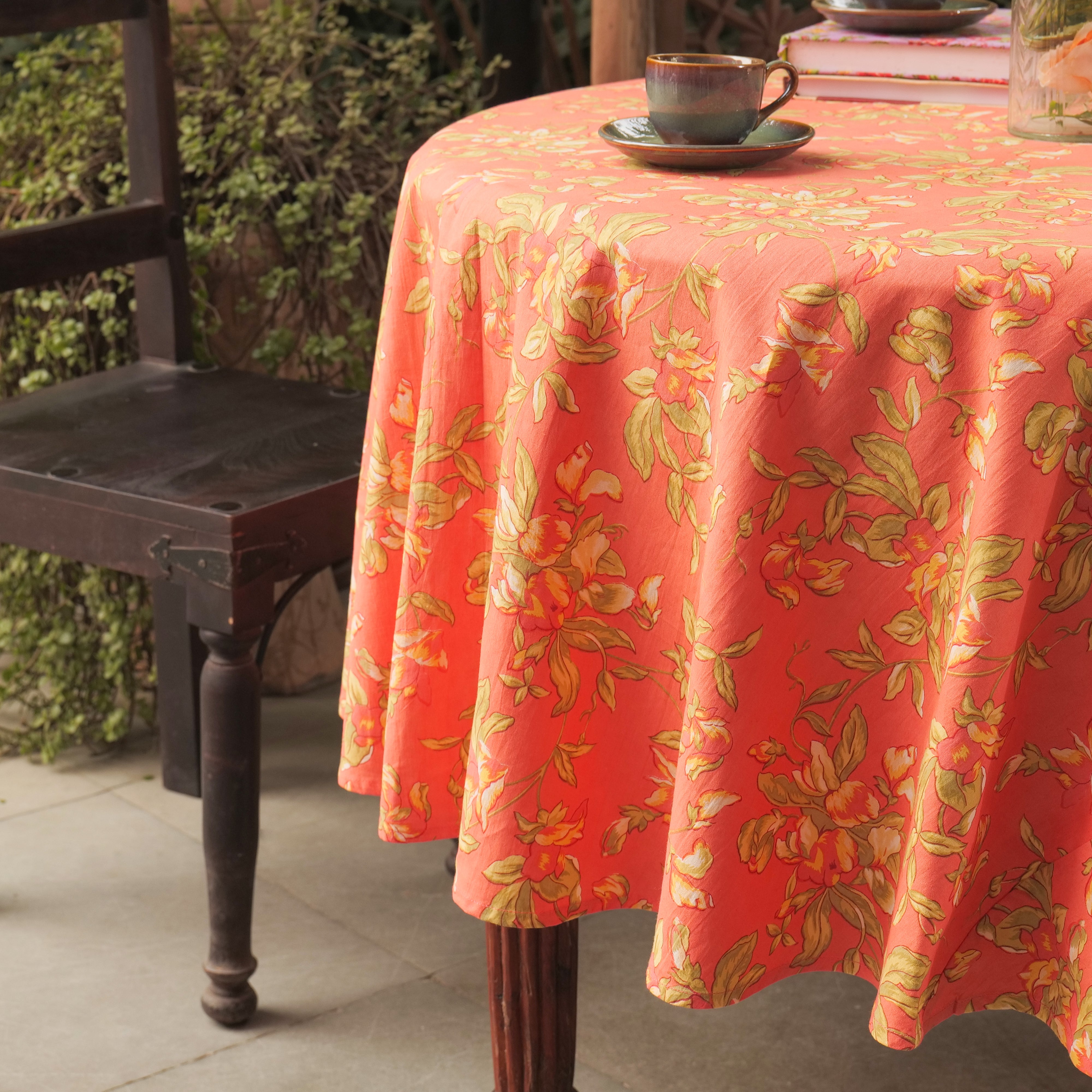 Sweet Pea Round Tablecloth – Coral