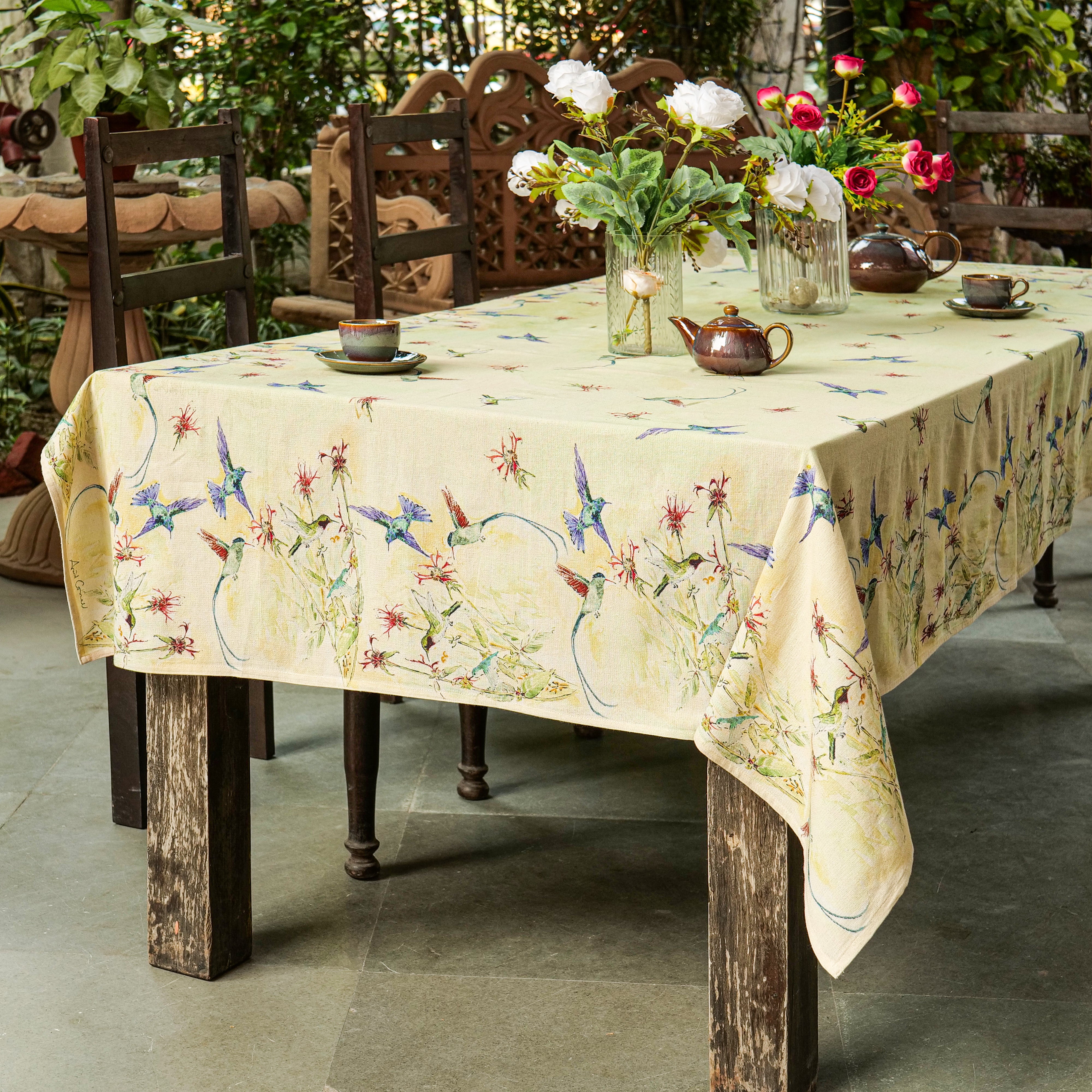 Humming bird Tablecloth - Multi