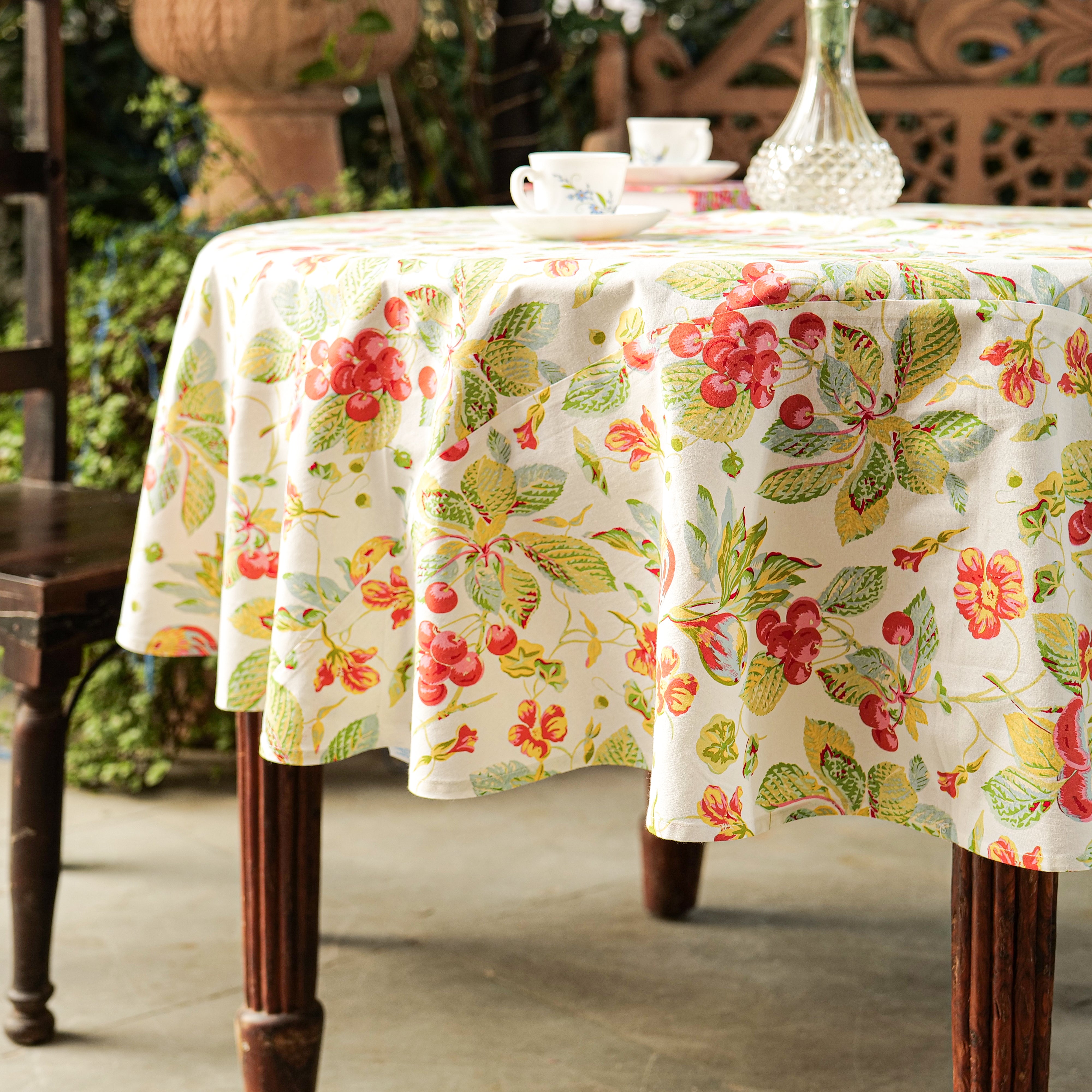 In the garden Tablecloth - Ecru