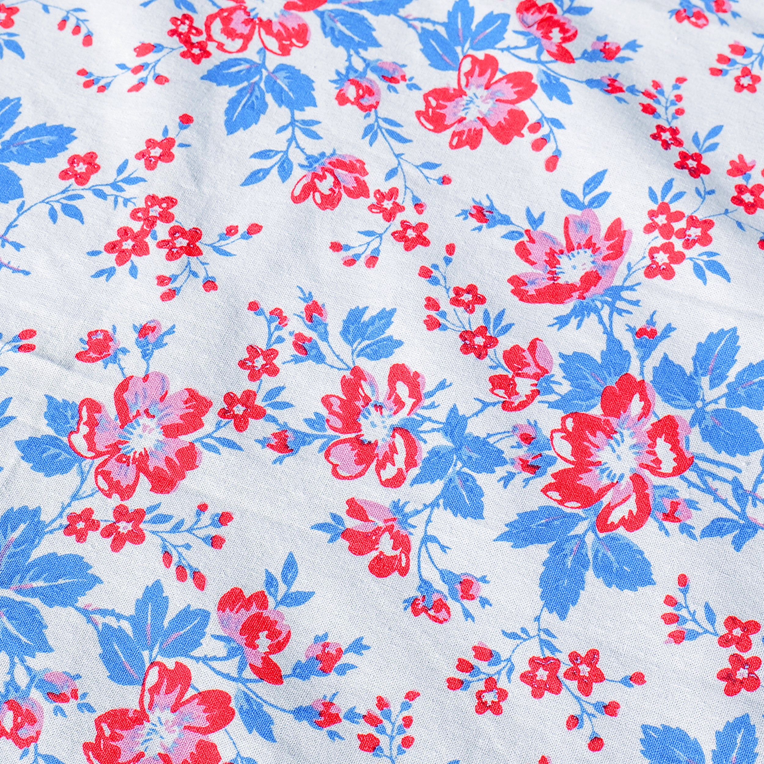 Magnolia Tablecloth - Americana