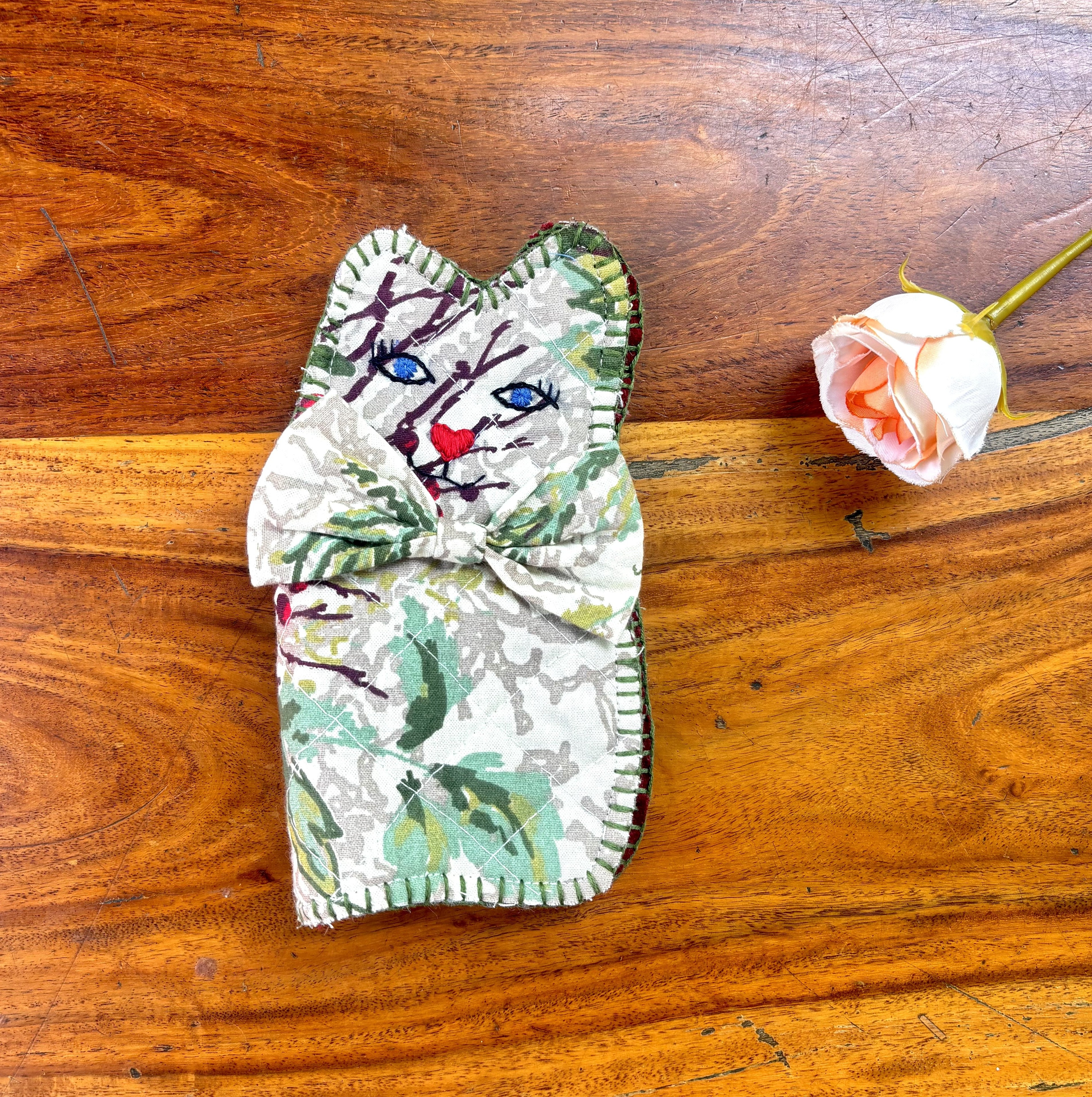 Merry Sewing Kitty - Antique