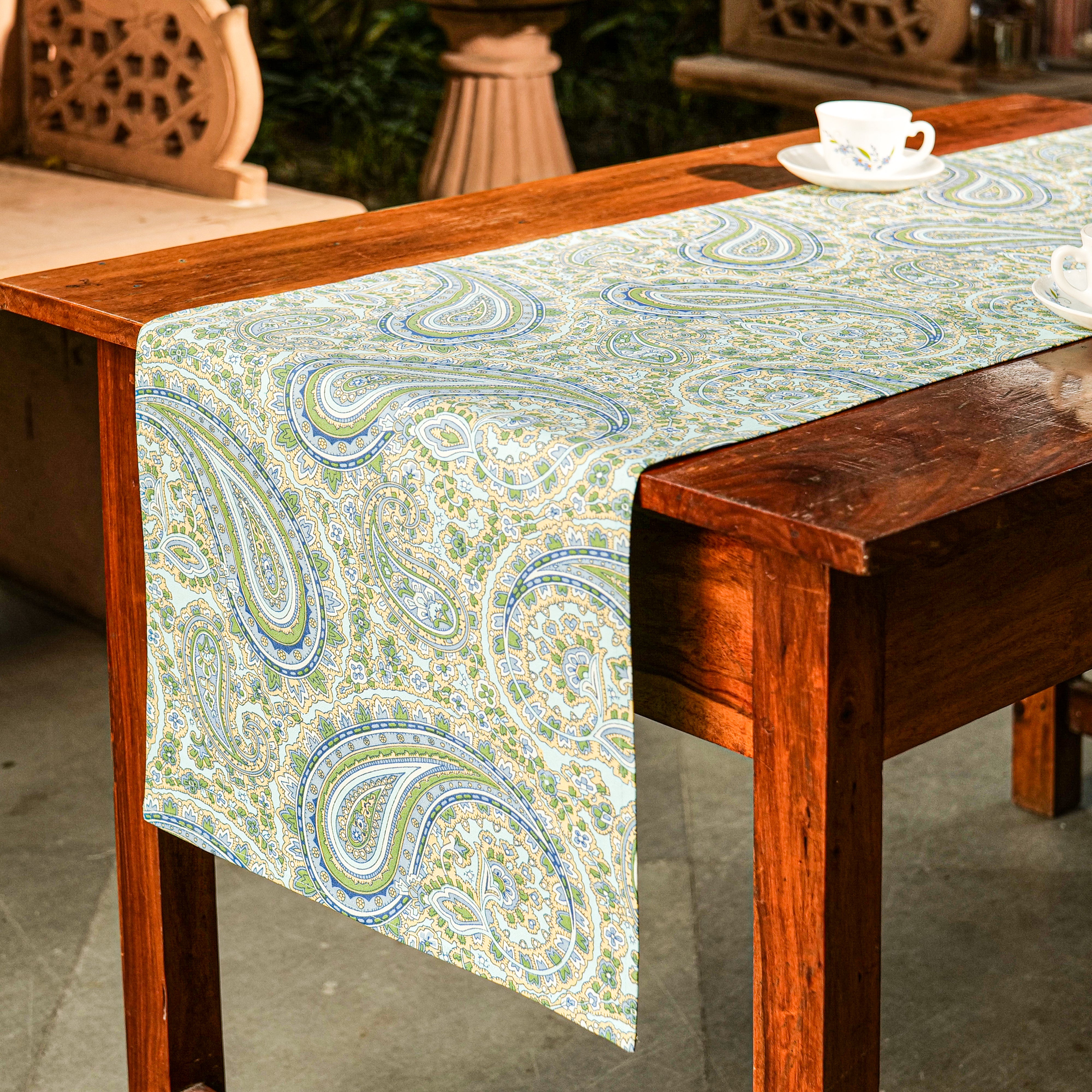 Paris Pasely Runner - Oceon