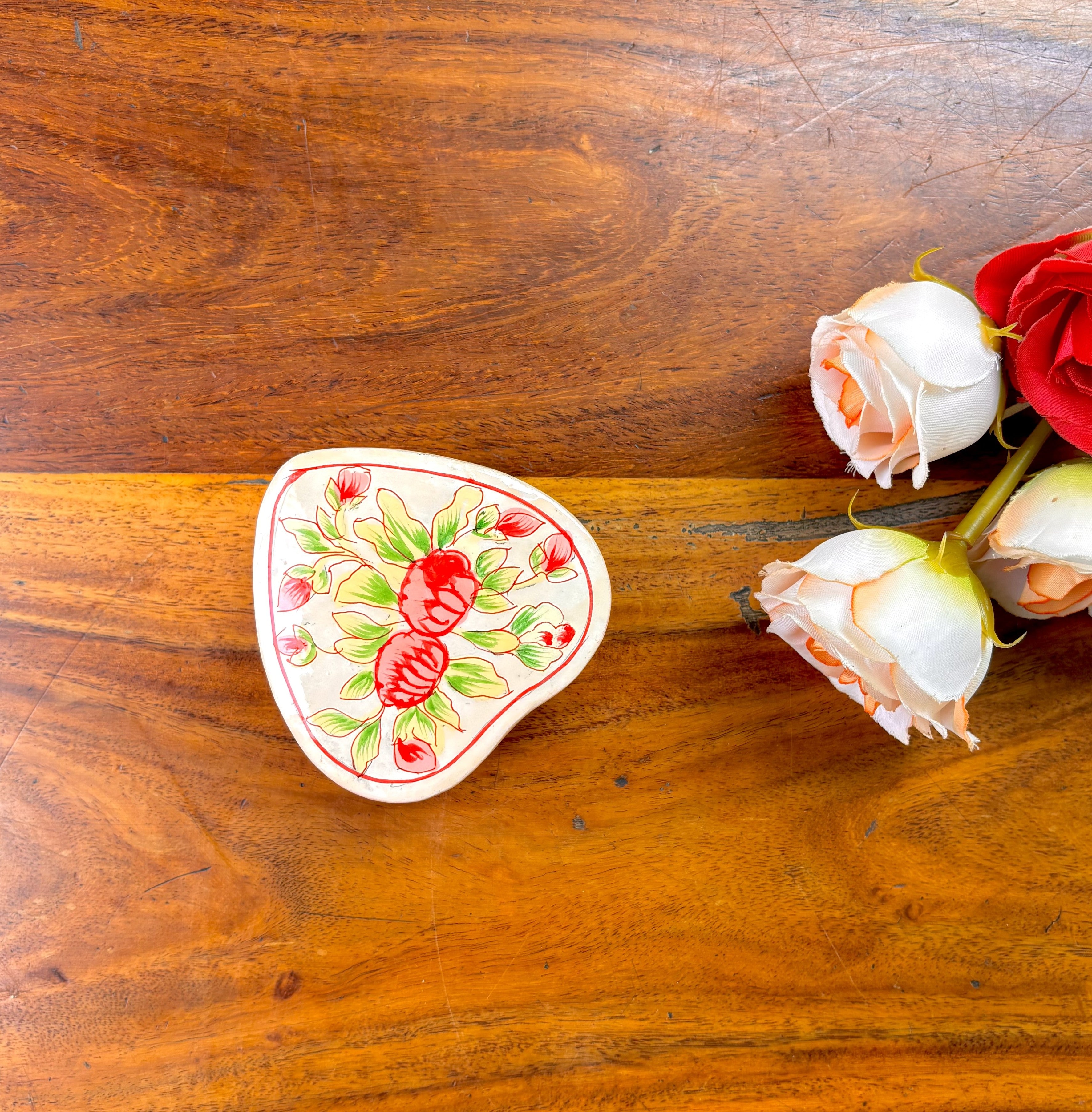 Sweet Pea Heart Box - Pink