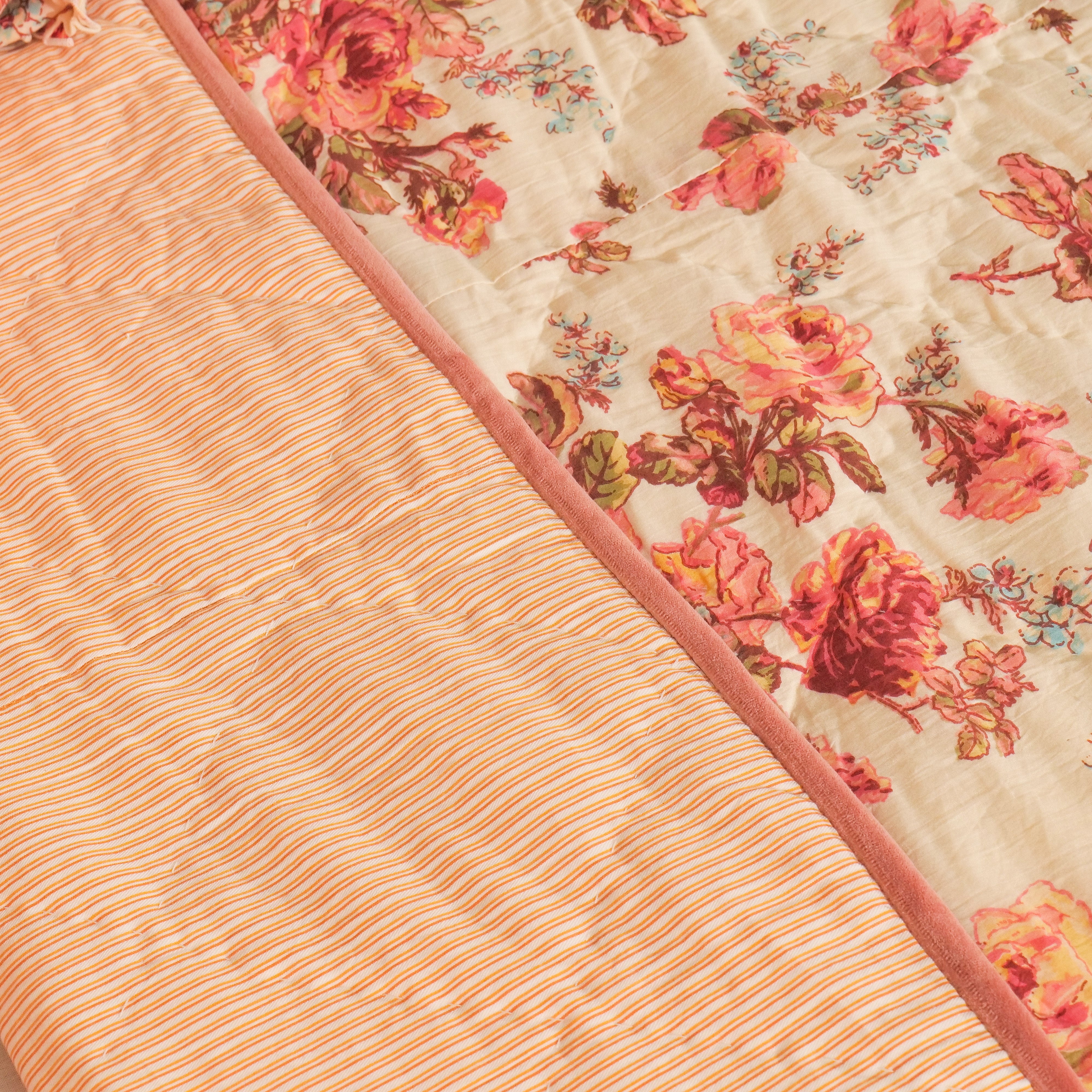 Victorian Stripe Quilt – Rose