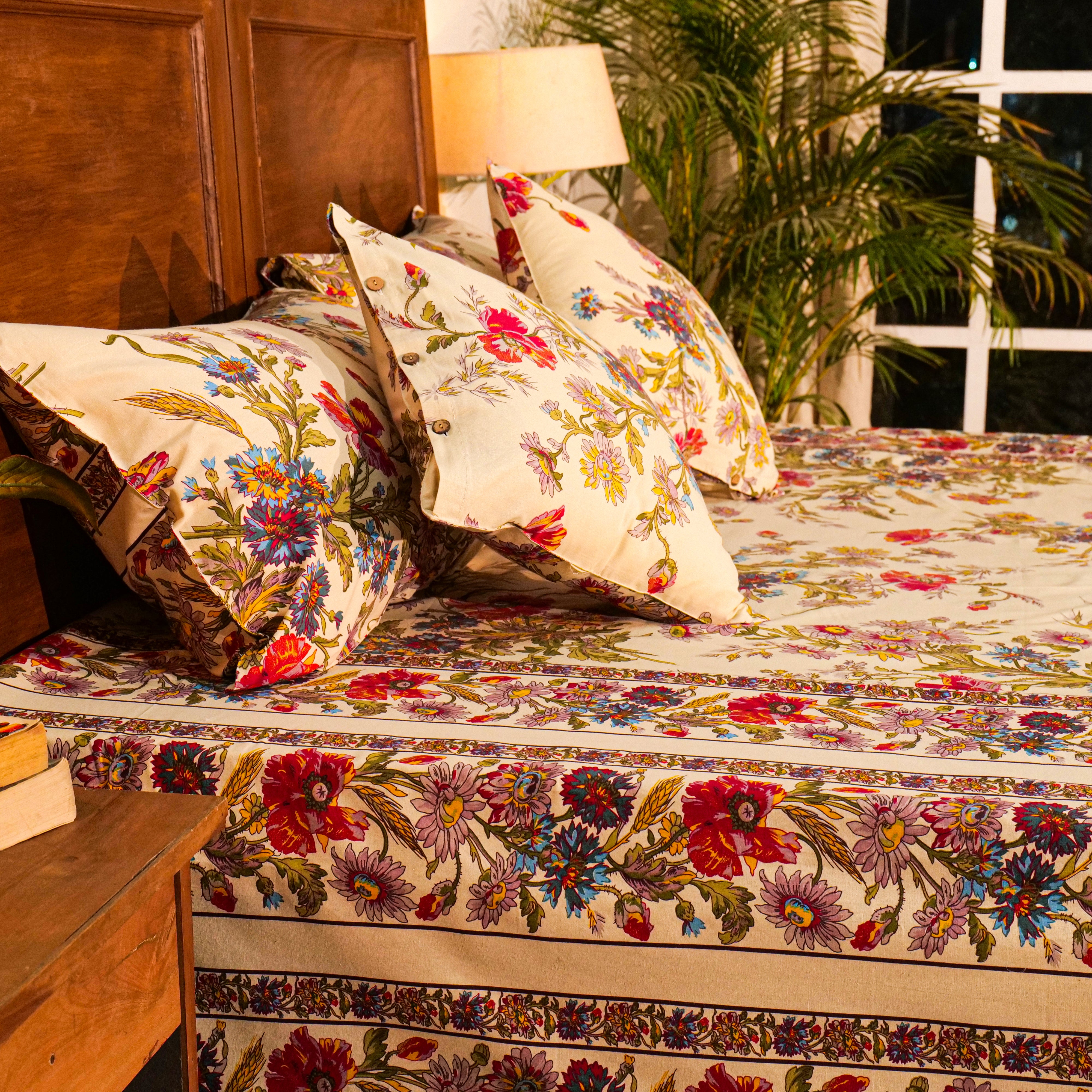 Wilde Flower Bed Cover – Antique
