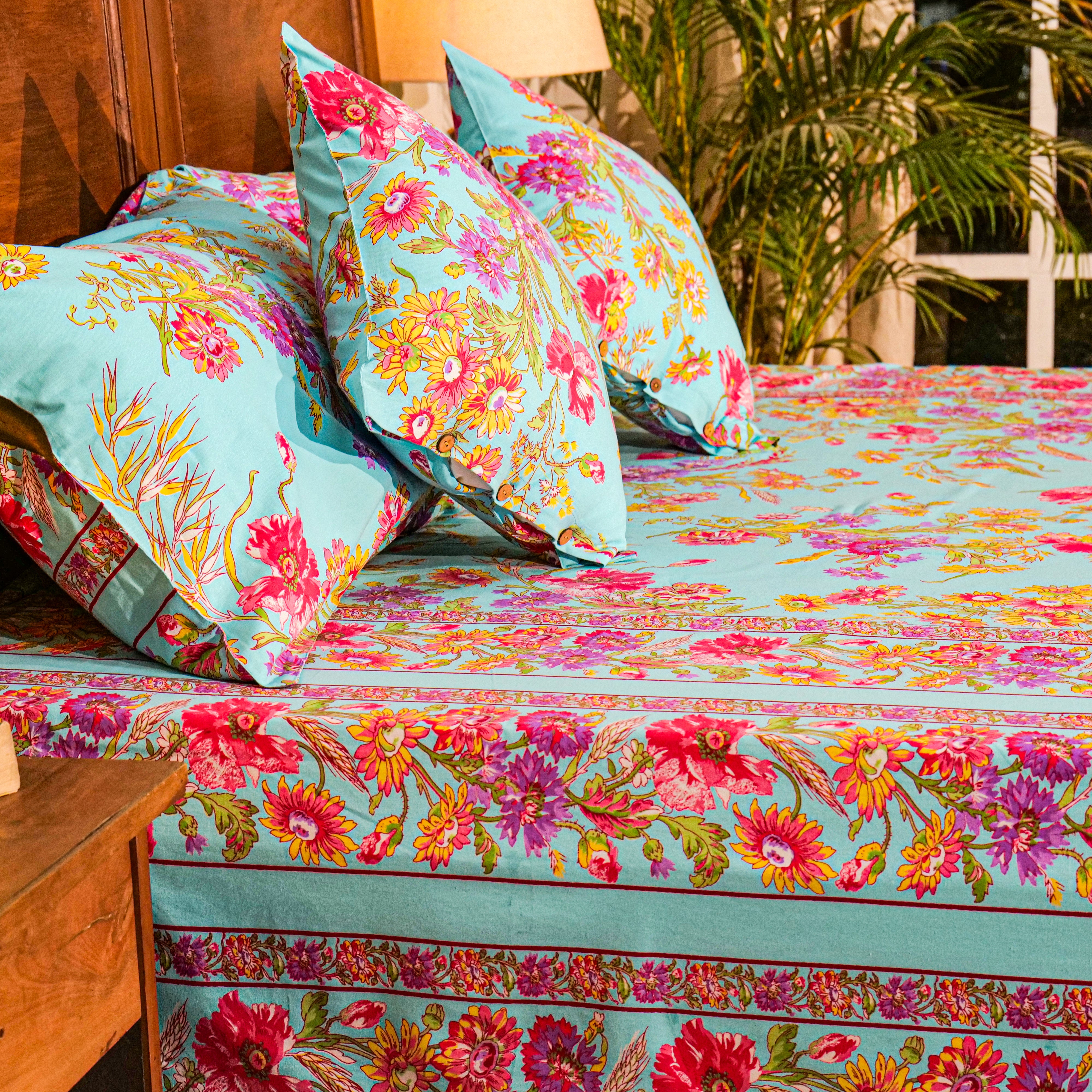 Wilde Flower Bed Cover – Aqua