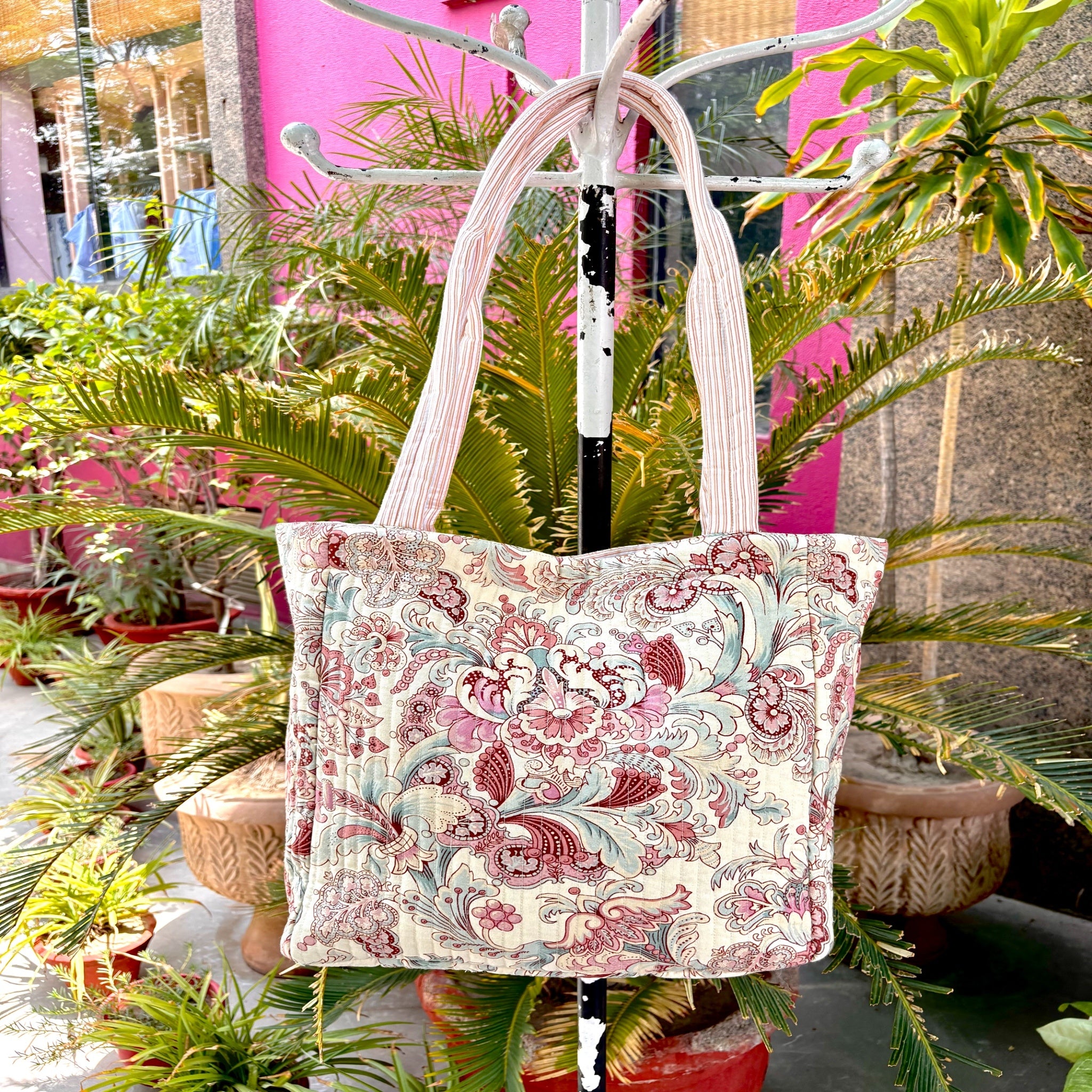 Jacobin Garden Tote Bag – Ecru