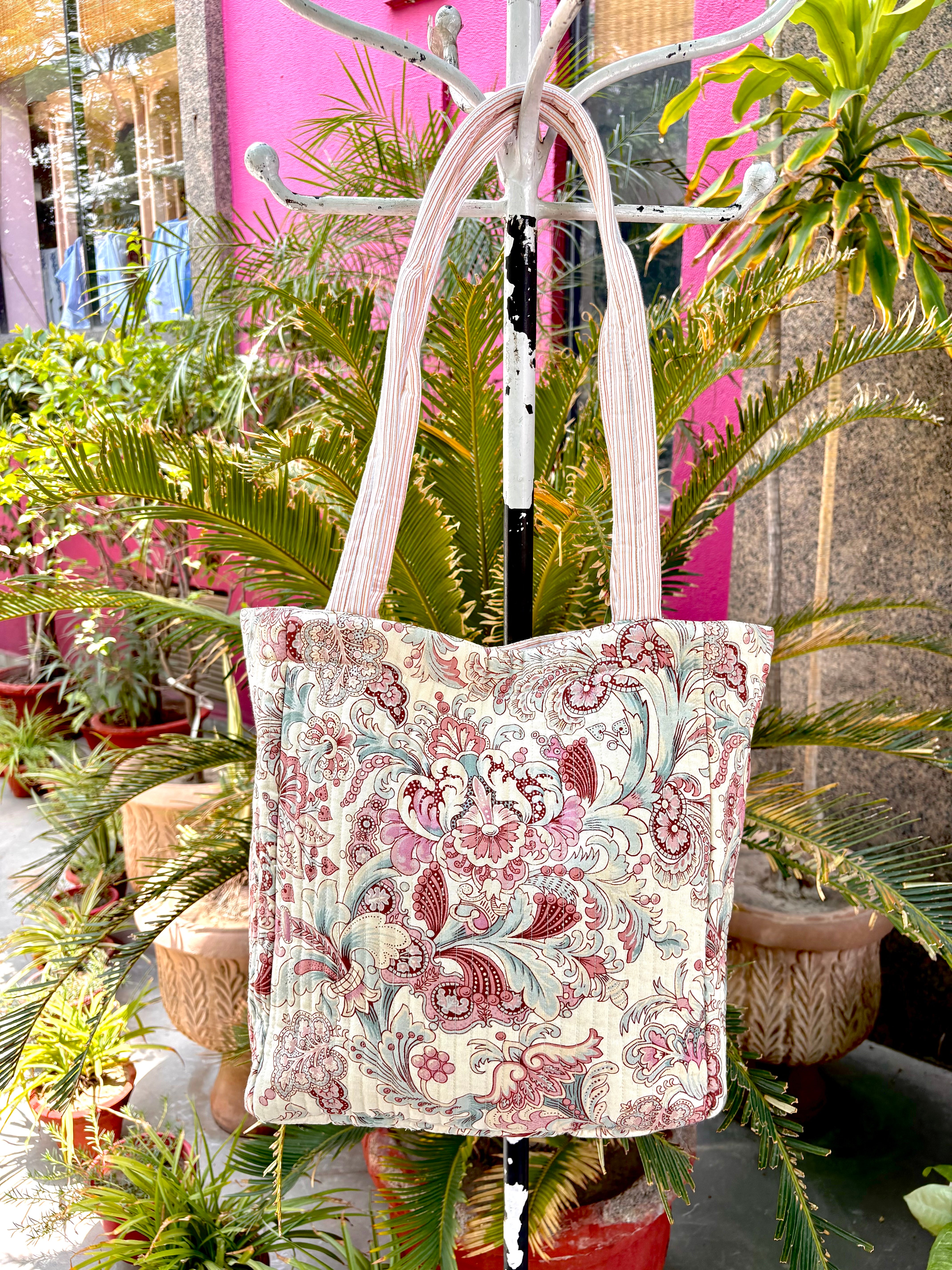 Jacobin Garden Tote Bag – Ecru