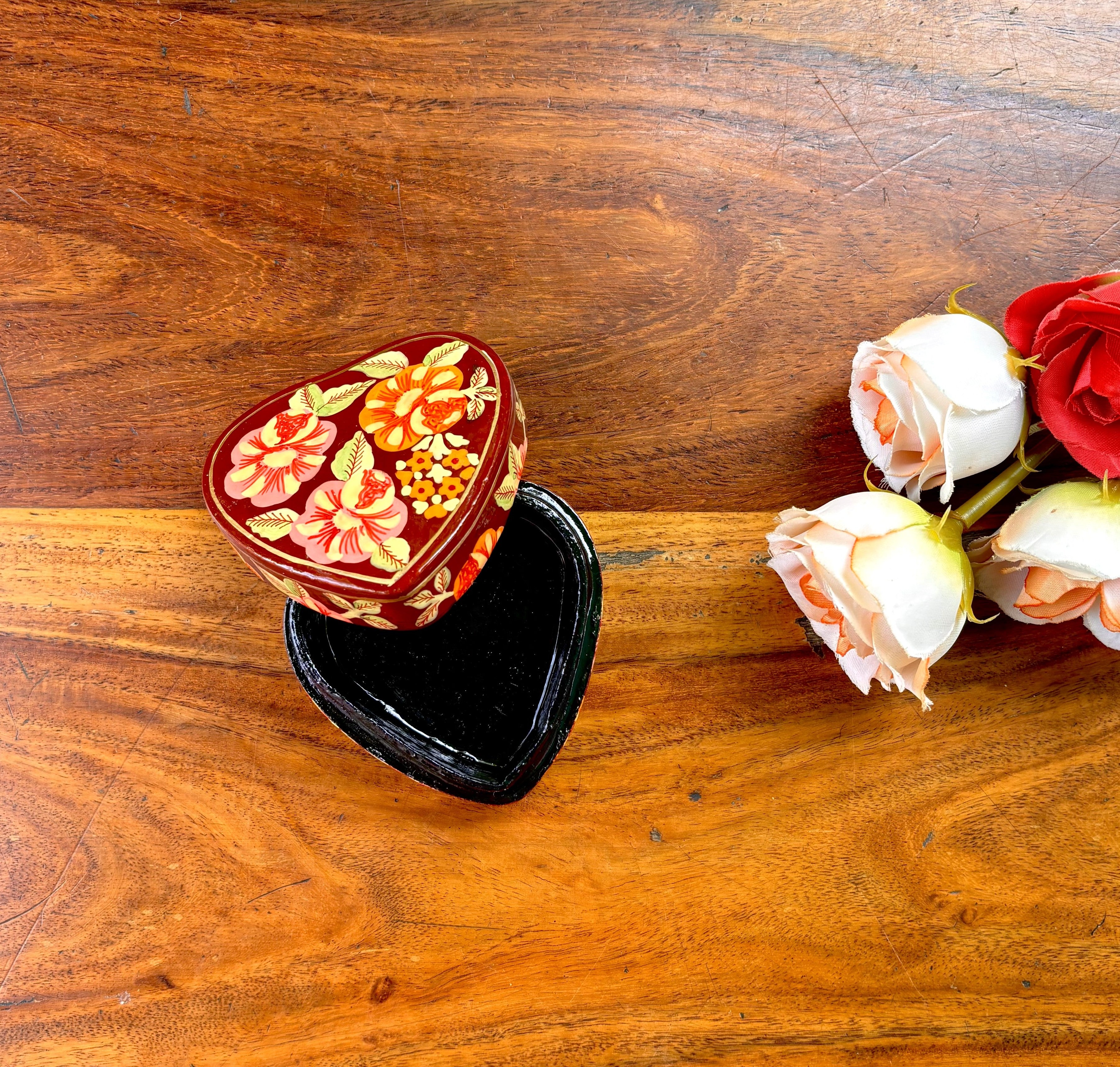Estella Heart Box - Wine